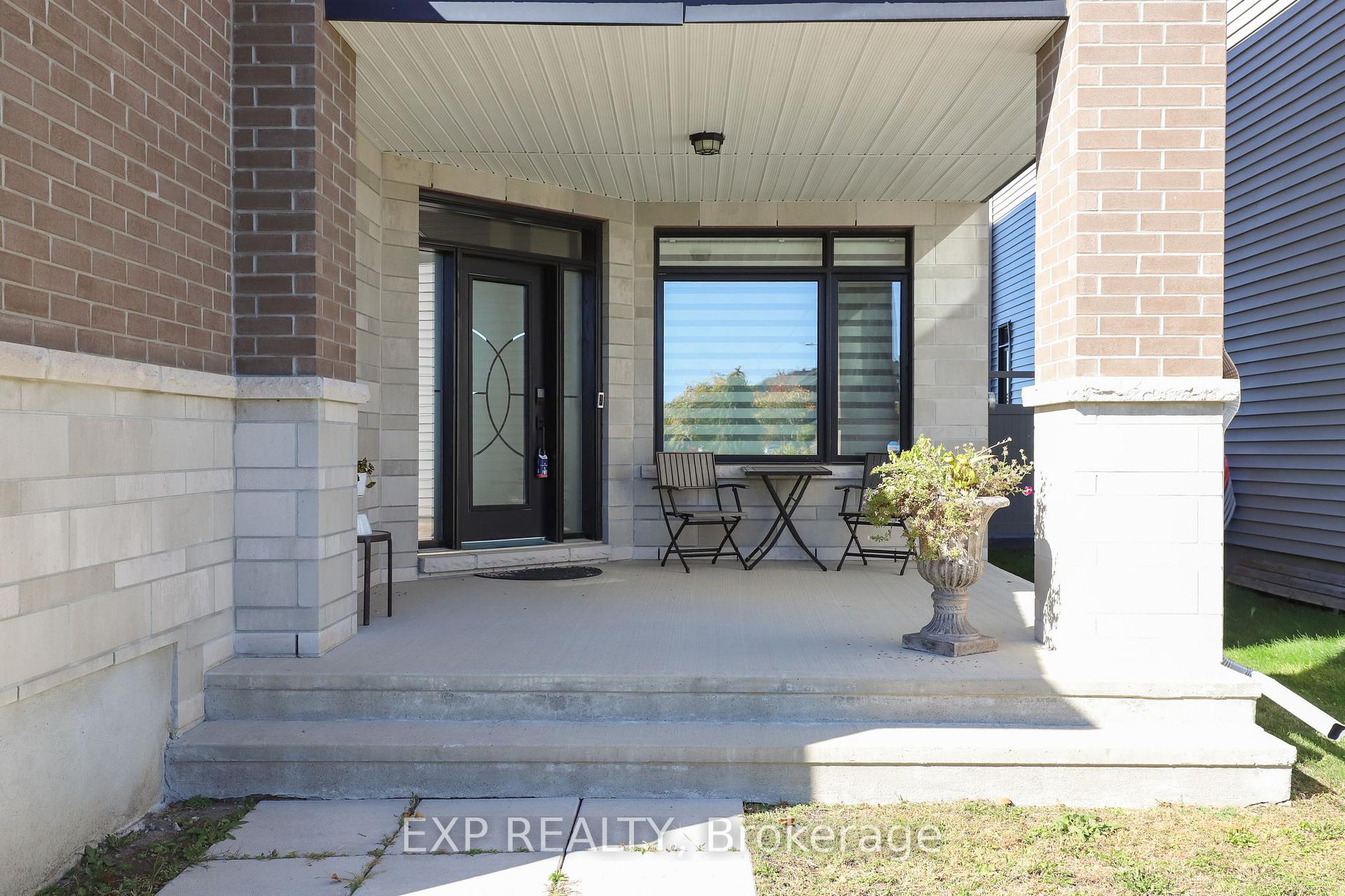 Photo 2 of 143 Cambie Road, Ottawa, Riverside South/Gloucester Glen — HOMEH
