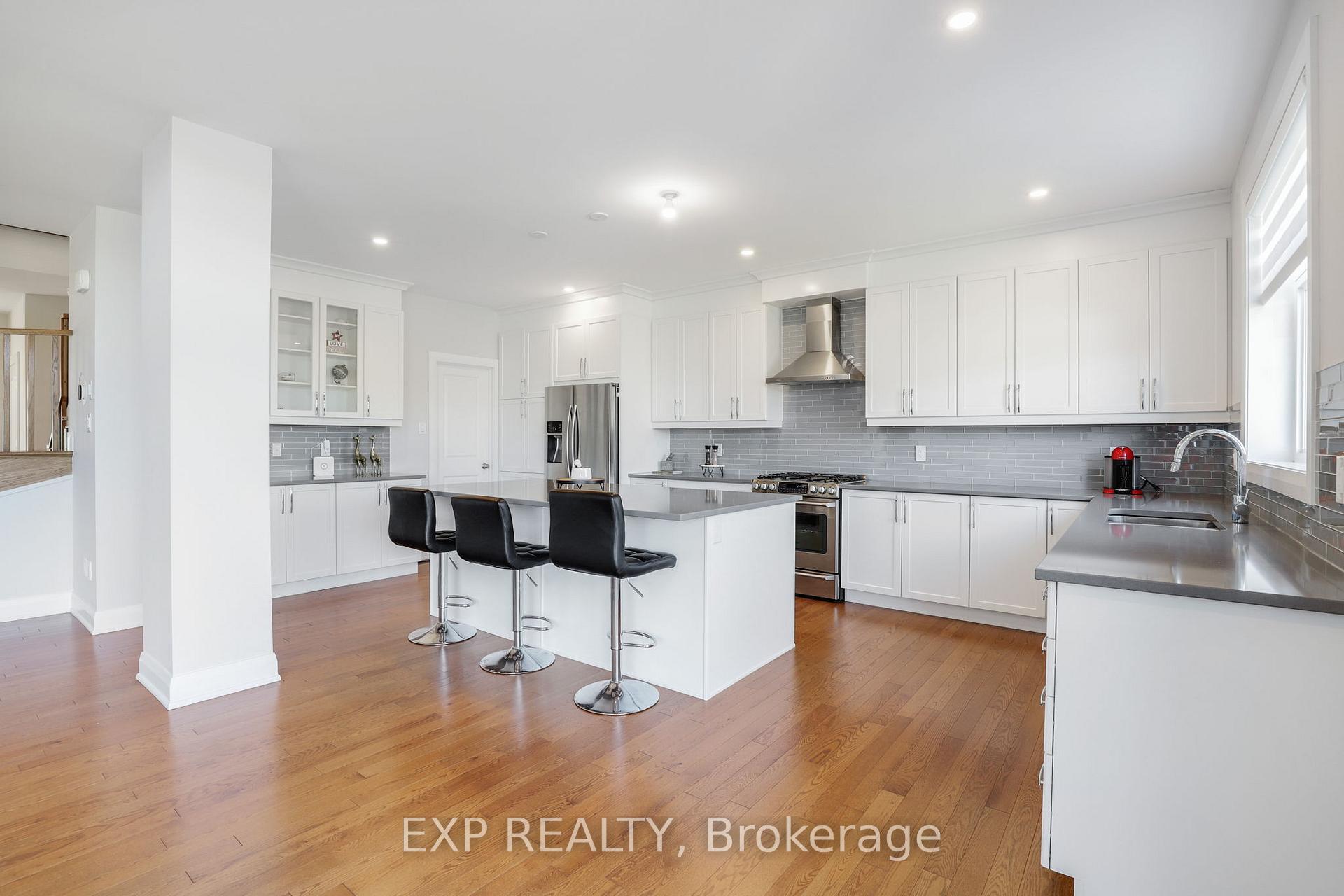 Photo 8 of 143 Cambie Road, Ottawa, Riverside South/Gloucester Glen — HOMEH