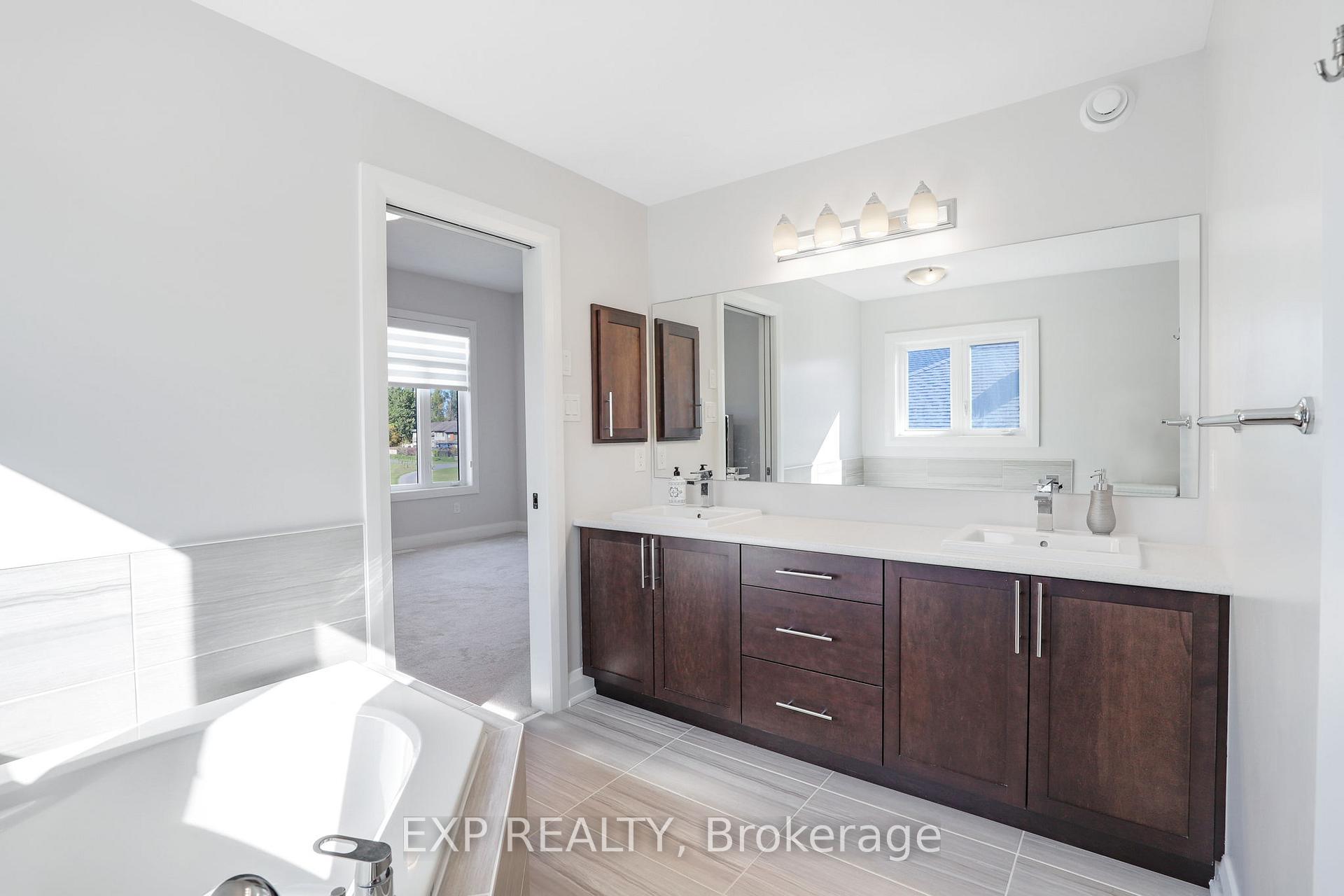Photo 24 of 143 Cambie Road, Ottawa, Riverside South/Gloucester Glen — HOMEH