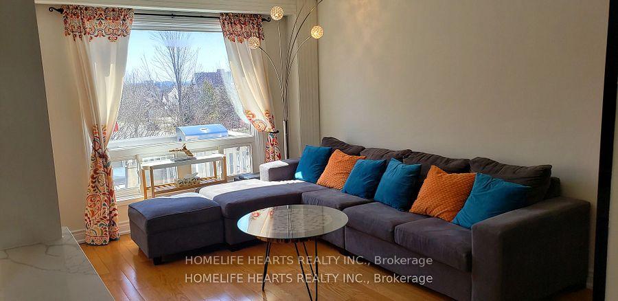 Photo 5 of 126 Kirby Crescent, Whitby, Blue Grass Meadows — HOMEH