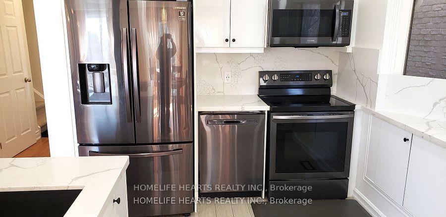 Photo 9 of 126 Kirby Crescent, Whitby, Blue Grass Meadows — HOMEH