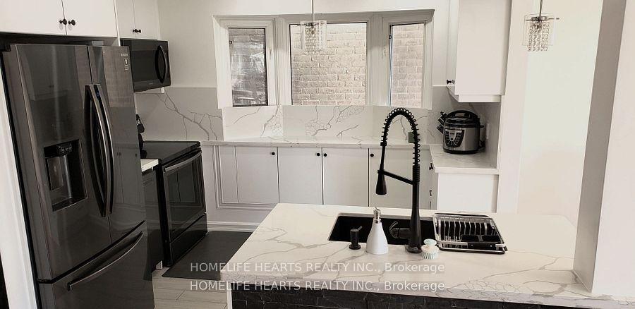 Photo 10 of 126 Kirby Crescent, Whitby, Blue Grass Meadows — HOMEH