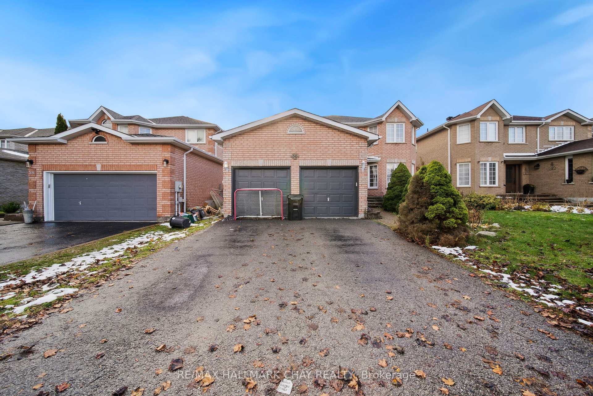 Photo 2 of 56 Hubbert Crescent, Barrie, Holly — HOMEH