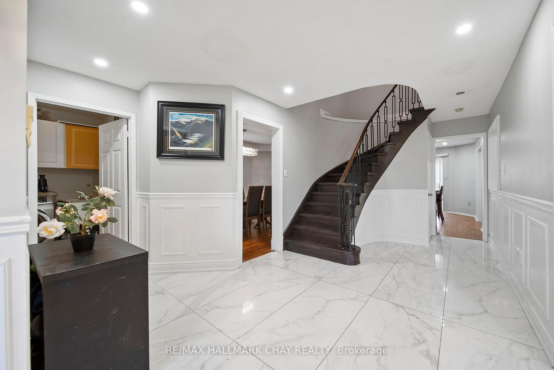 Photo 6 of 56 Hubbert Crescent, Barrie, Holly — HOMEH