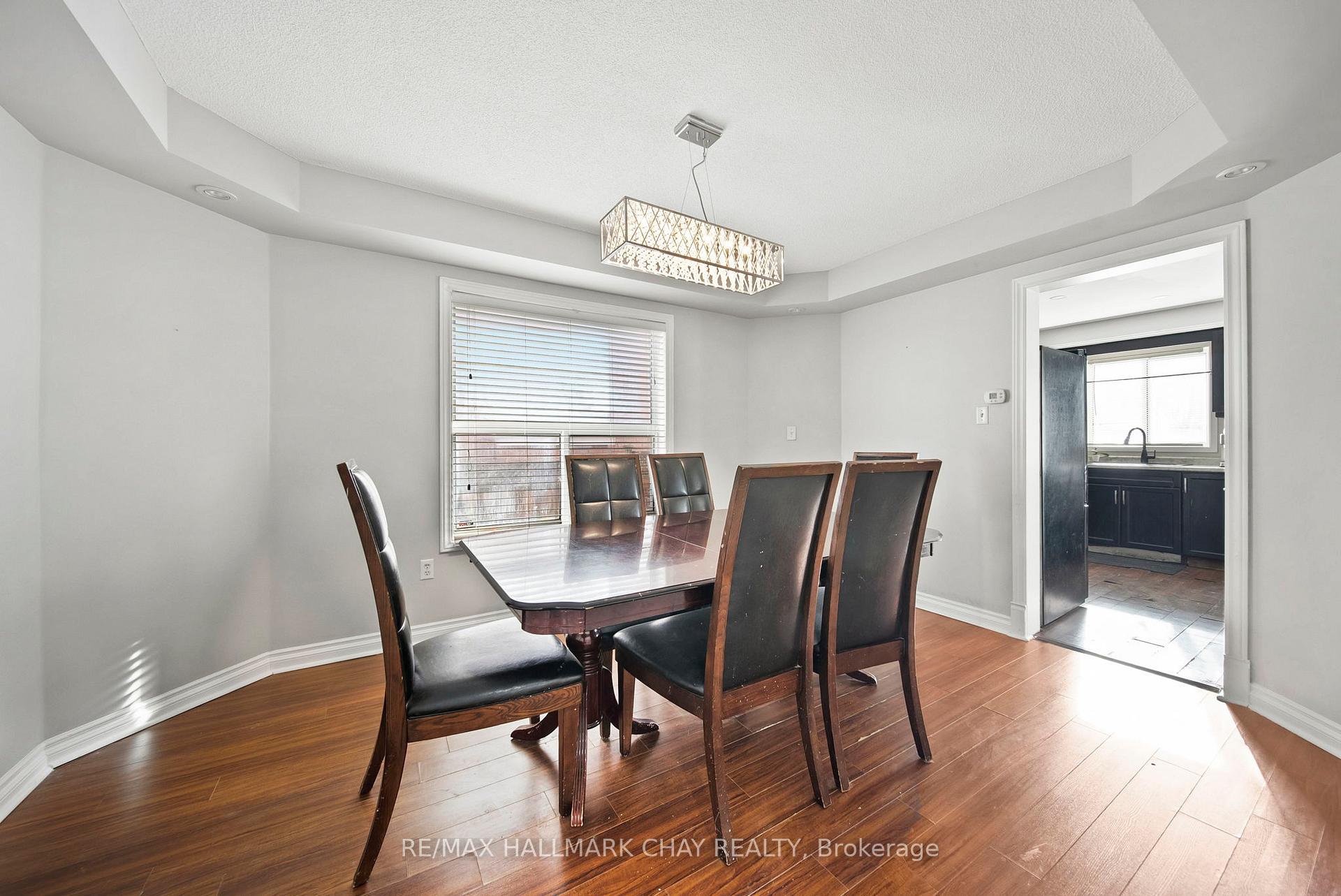Photo 22 of 56 Hubbert Crescent, Barrie, Holly — HOMEH