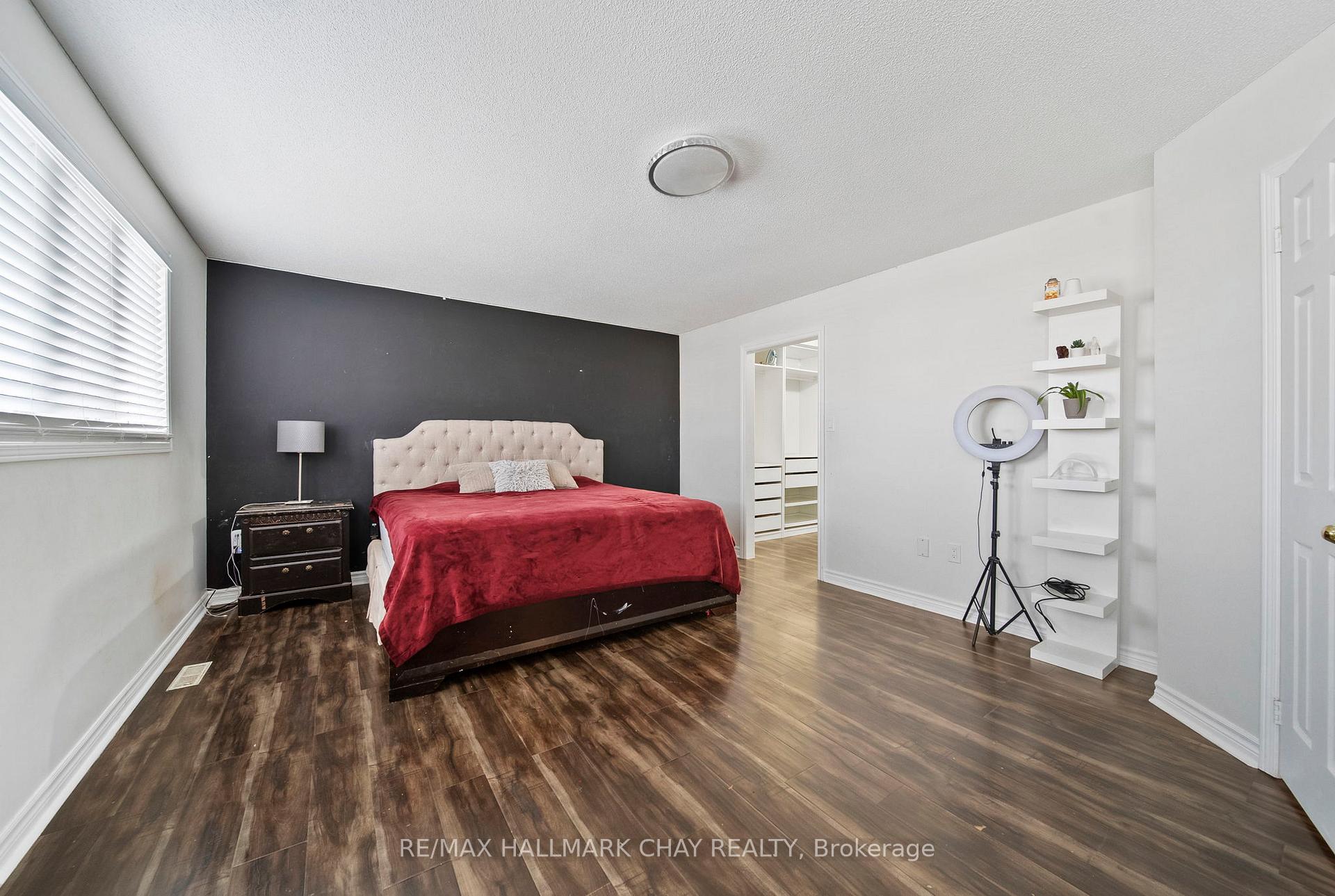 Photo 25 of 56 Hubbert Crescent, Barrie, Holly — HOMEH