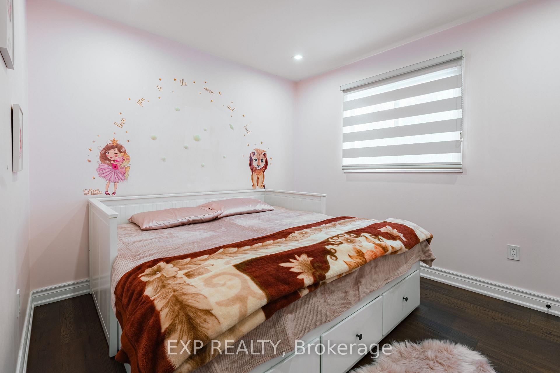Photo 23 of 12 Fieldnest Crescent, Whitby, Rolling Acres — HOMEH