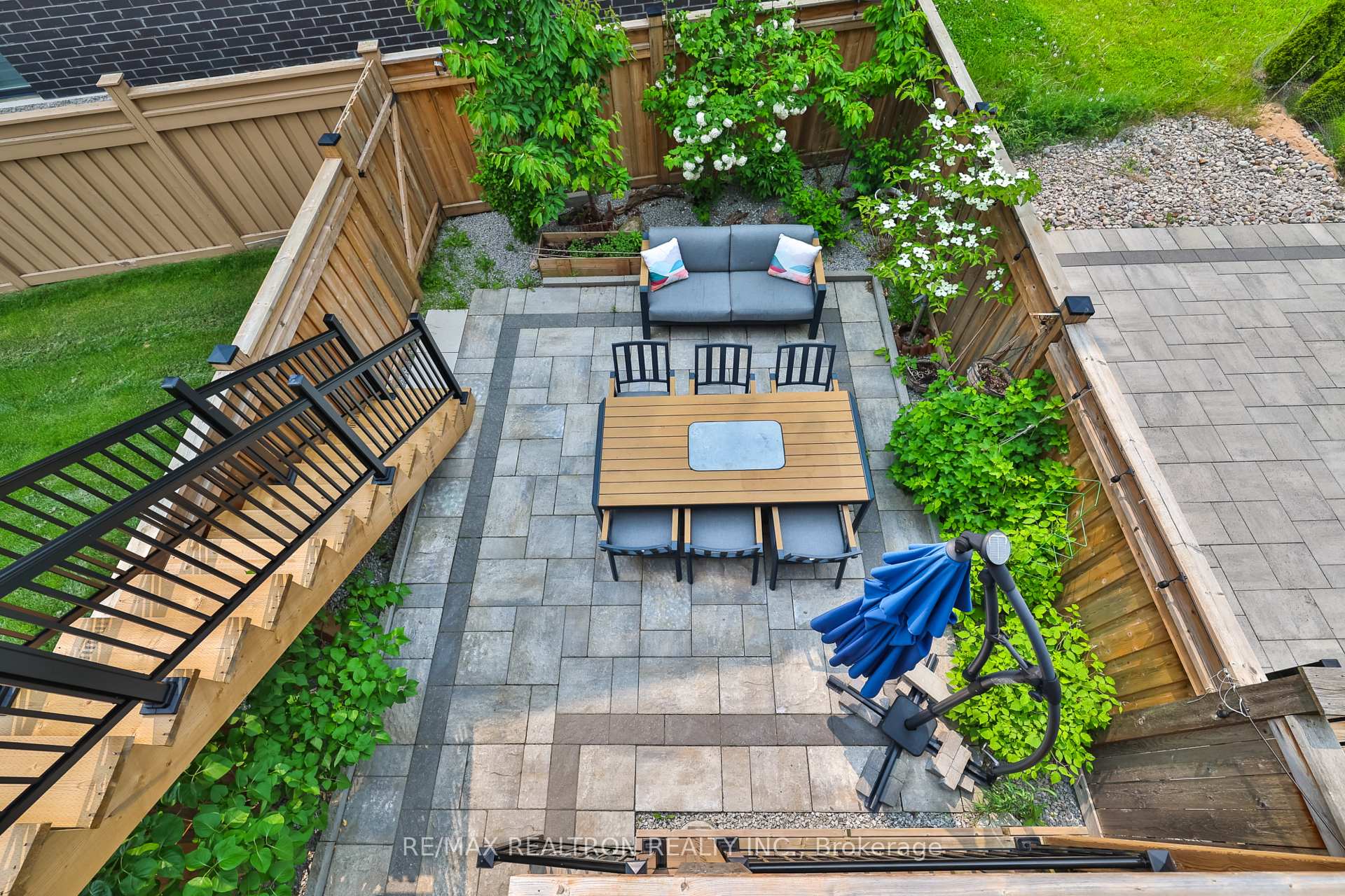 Photo 34 of 123 Golden Trail, Vaughan, Patterson — HOMEH
