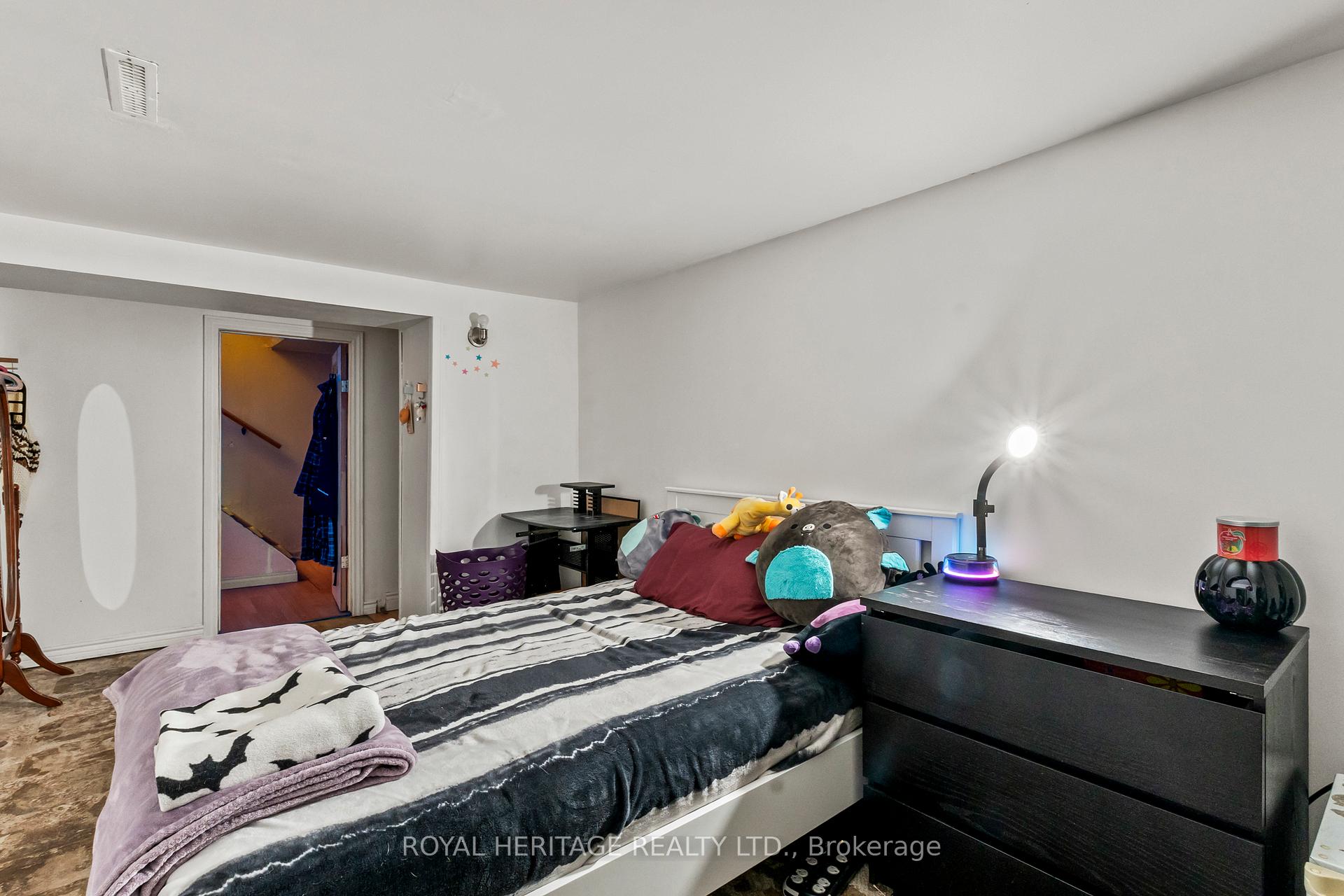Photo 26 of 42 Billingsgate Crescent, Ajax, South East — HOMEH