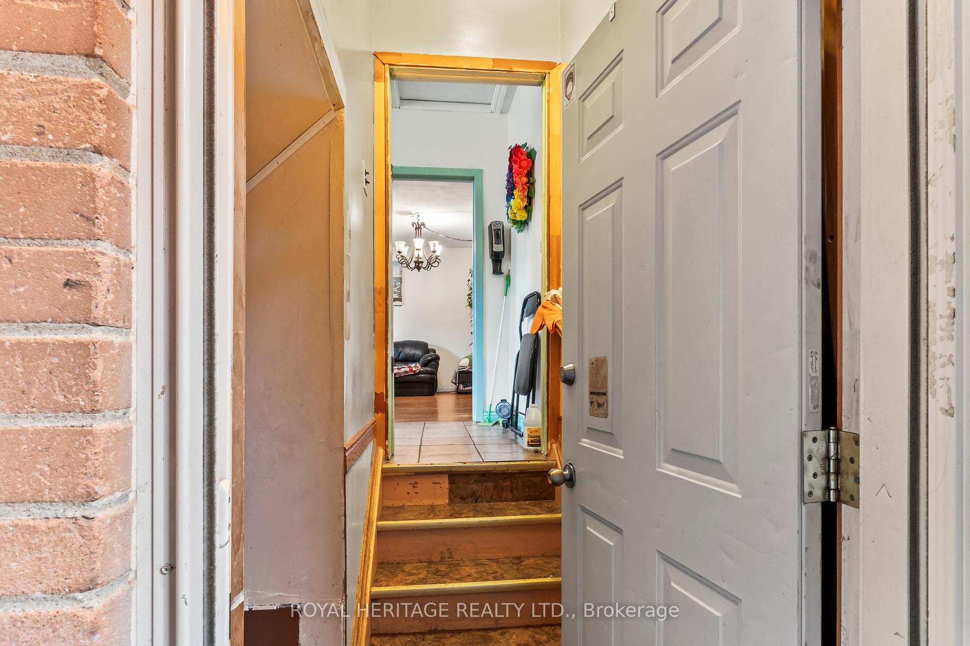 Photo 23 of 42 Billingsgate Crescent, Ajax, South East — HOMEH