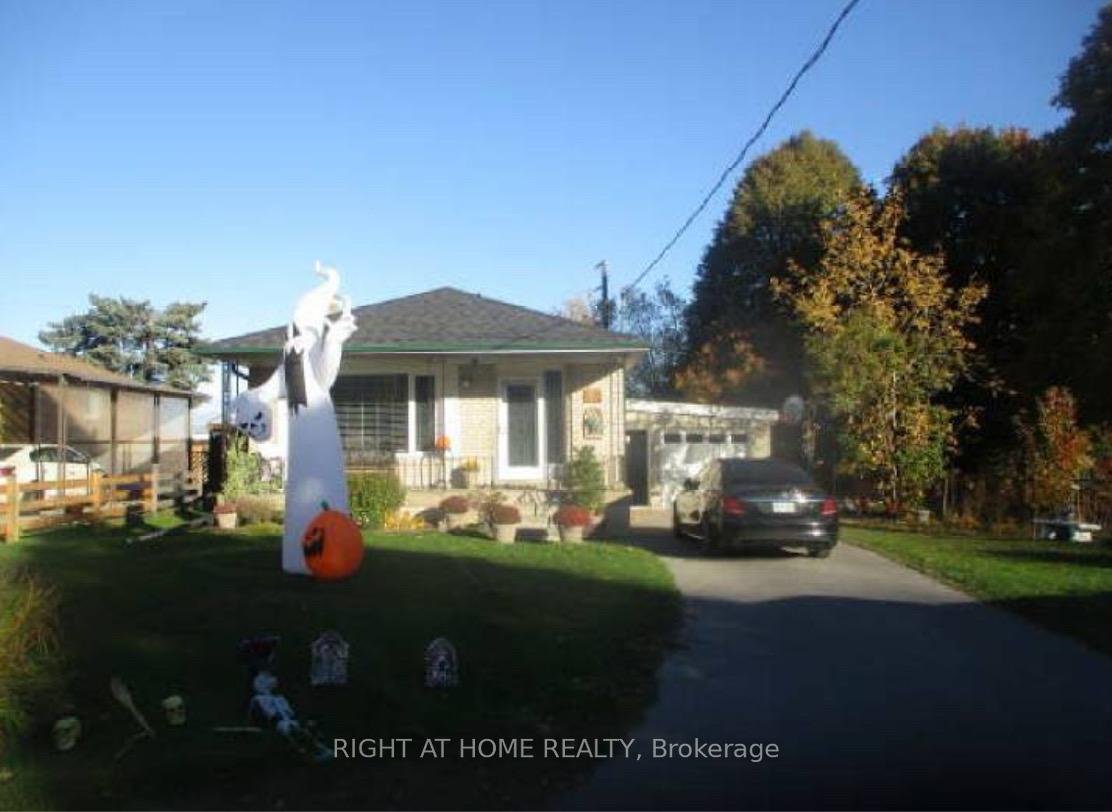 Front of 96 Meadowview Avenue