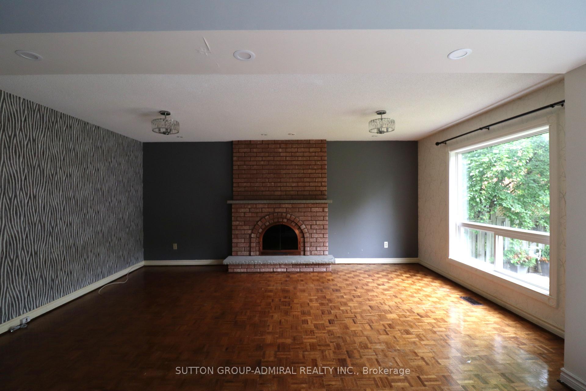 Photo 7 of 152 Grenadier Crescent, Vaughan, Beverley Glen — HOMEH