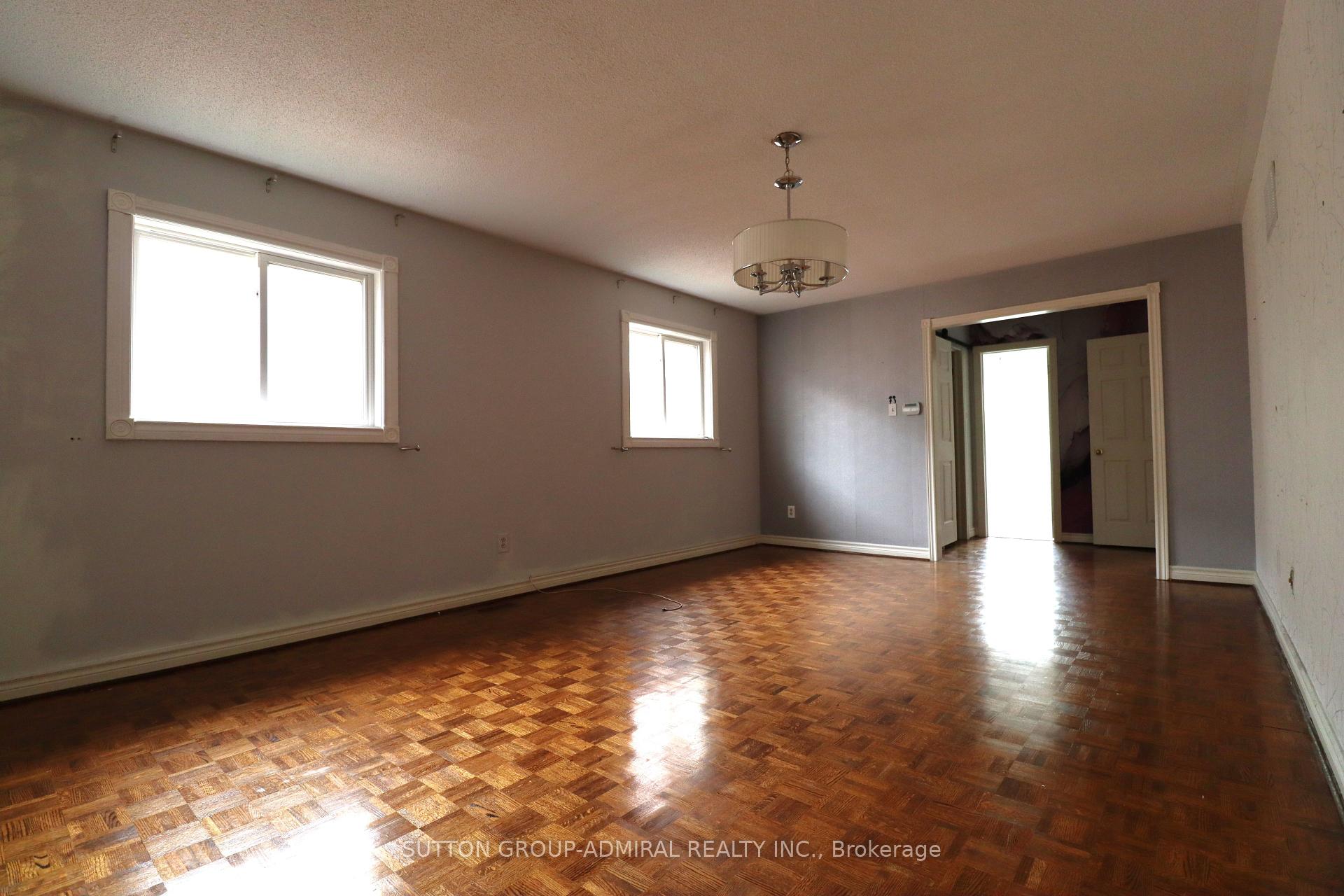 Photo 13 of 152 Grenadier Crescent, Vaughan, Beverley Glen — HOMEH