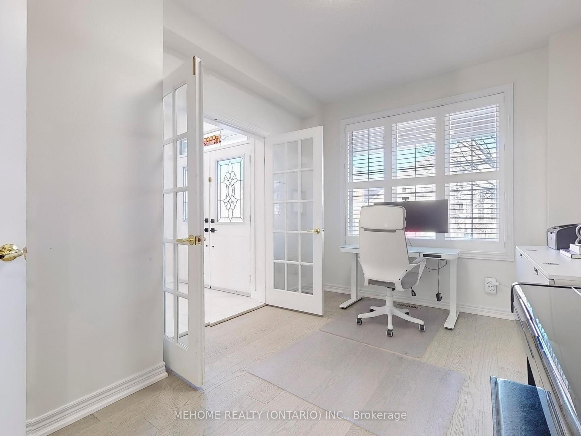 Photo 10 of 23 Hawksbury Road, Markham, Wismer — HOMEH