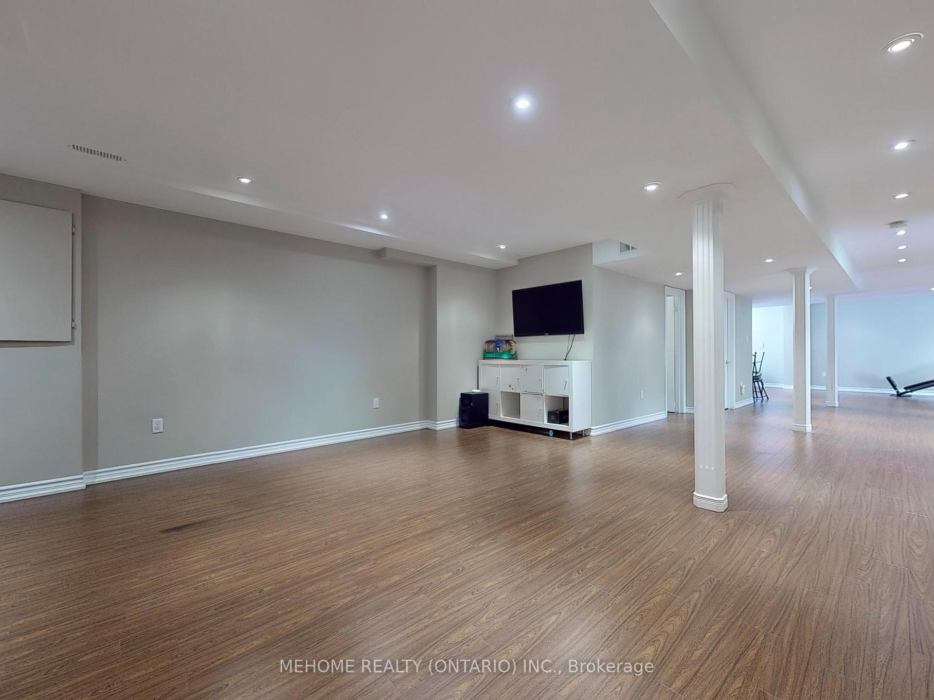 Photo 35 of 23 Hawksbury Road, Markham, Wismer — HOMEH