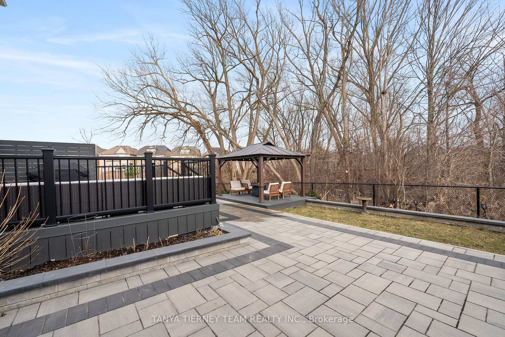 Photo 47 of 52 Blenheim Circle, Whitby, Williamsburg — HOMEH