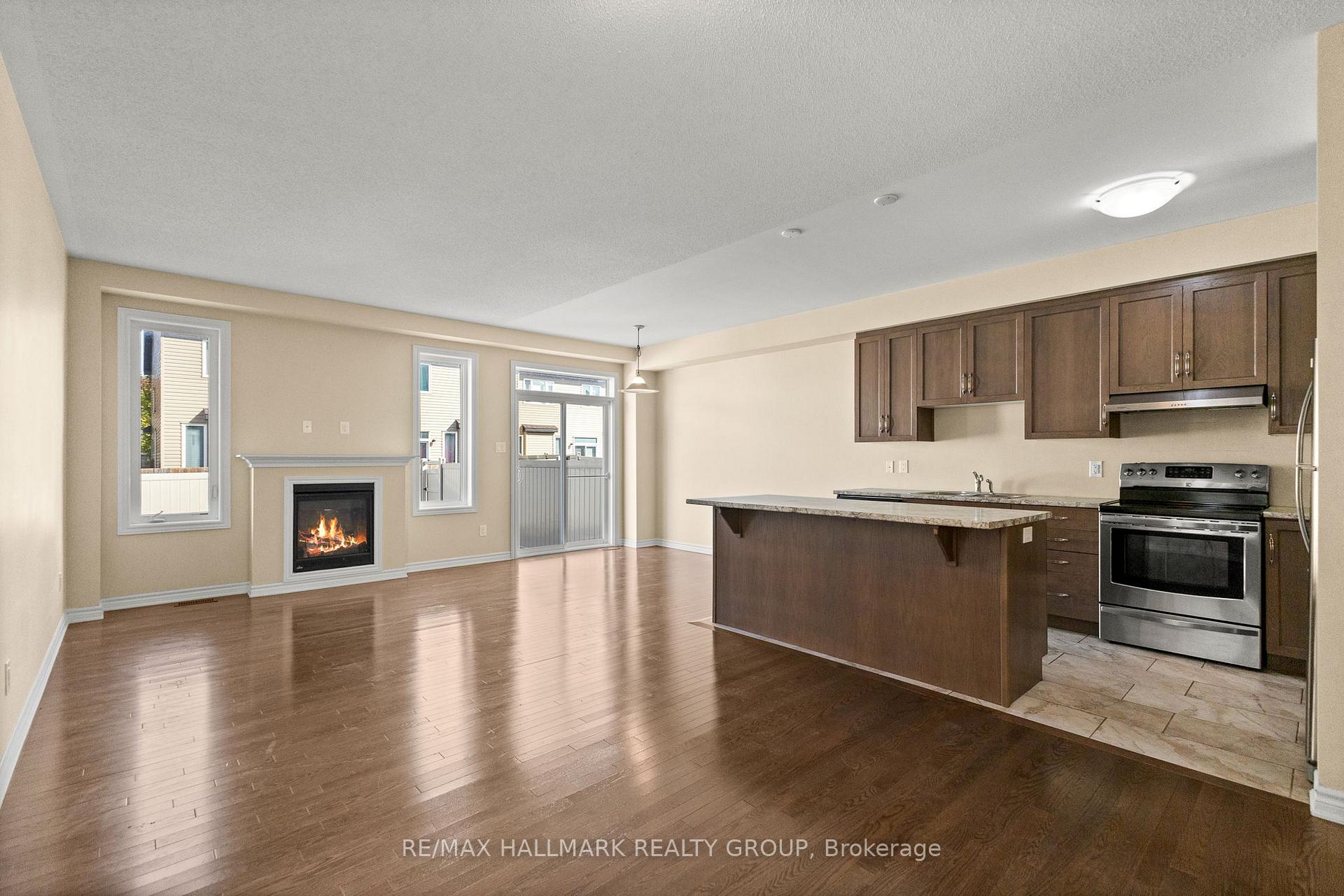 Photo 5 of 562 Via Mattino Way, Ottawa, Barrhaven - Longfields — HOMEH