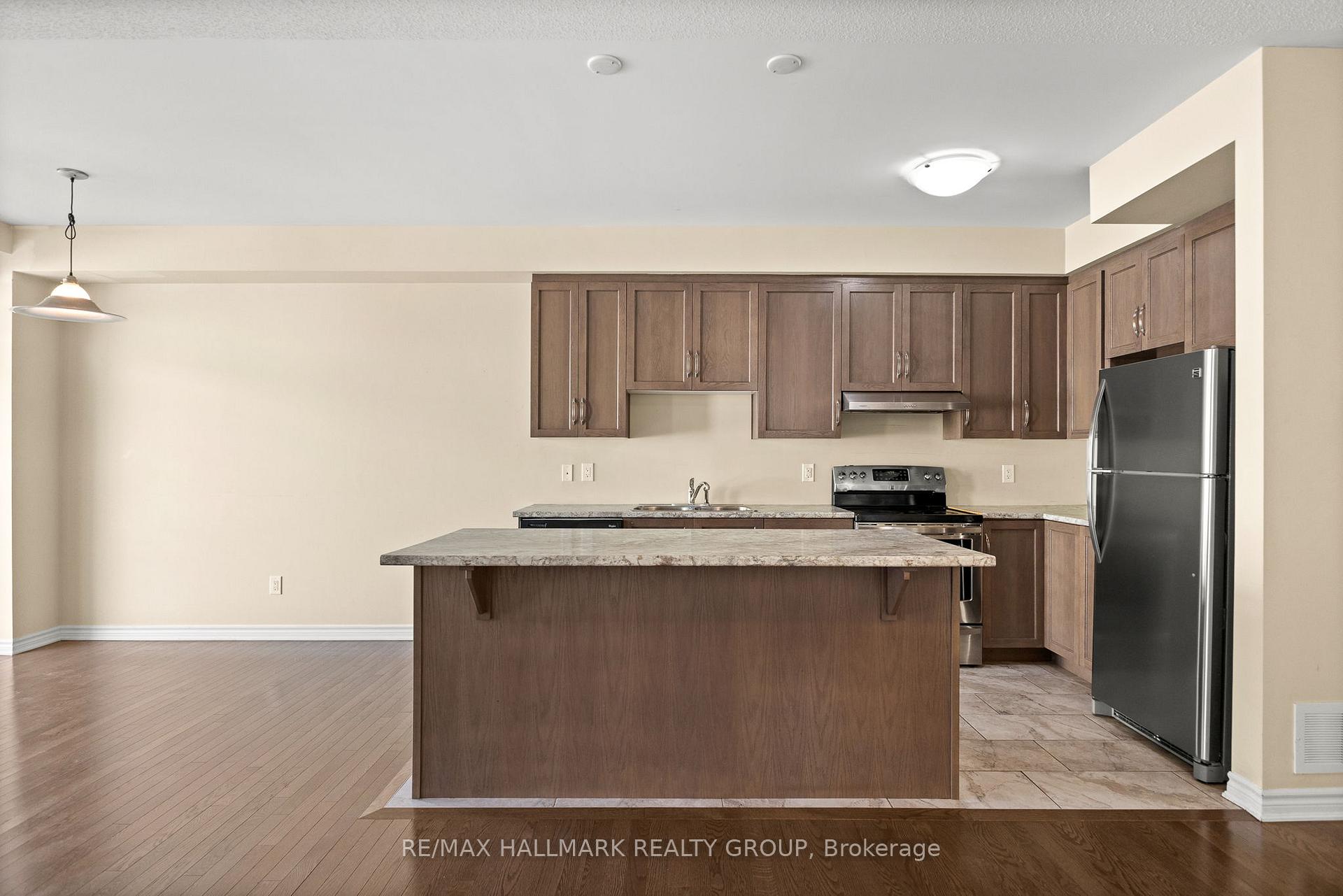 Photo 14 of 562 Via Mattino Way, Ottawa, Barrhaven - Longfields — HOMEH
