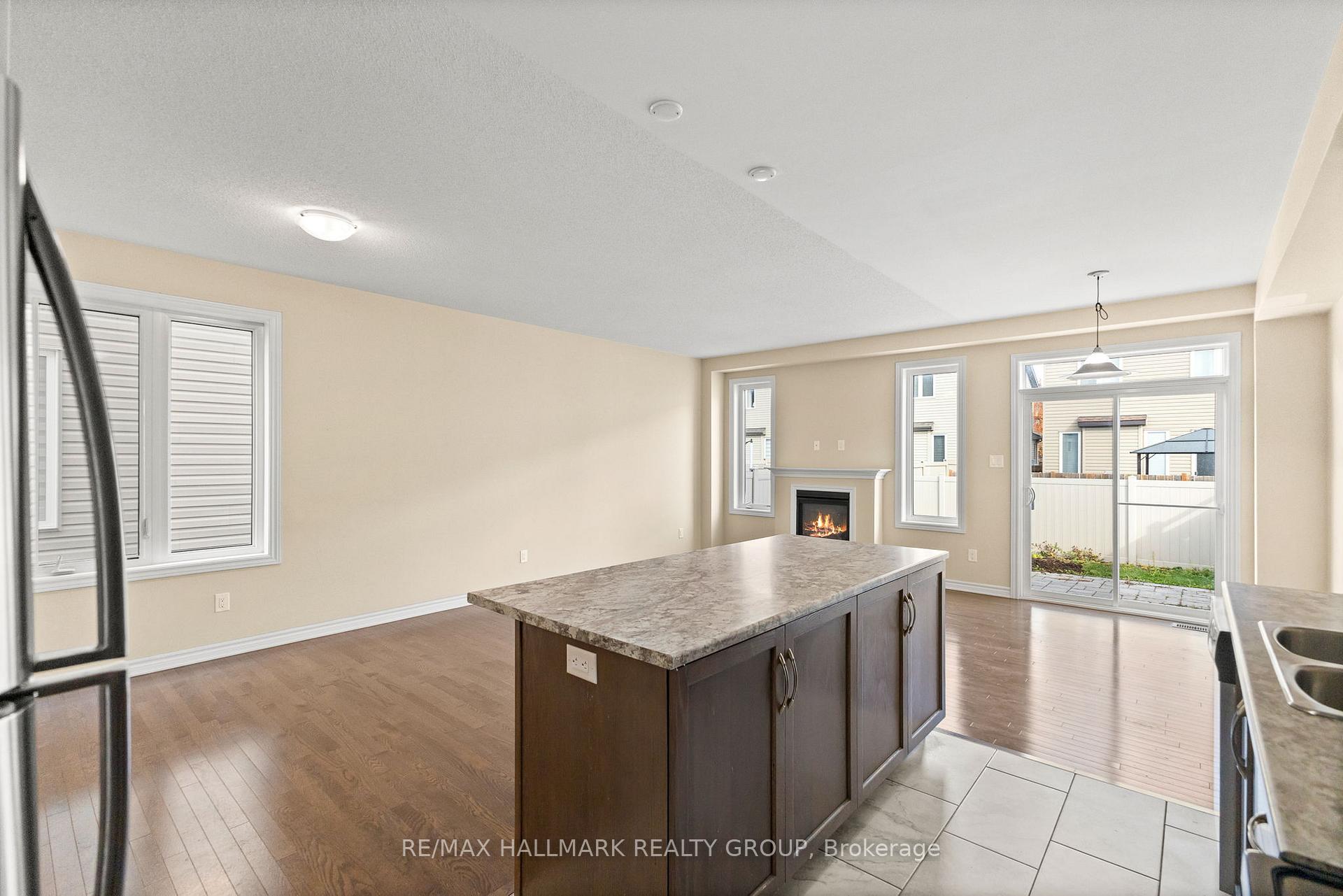 Photo 17 of 562 Via Mattino Way, Ottawa, Barrhaven - Longfields — HOMEH