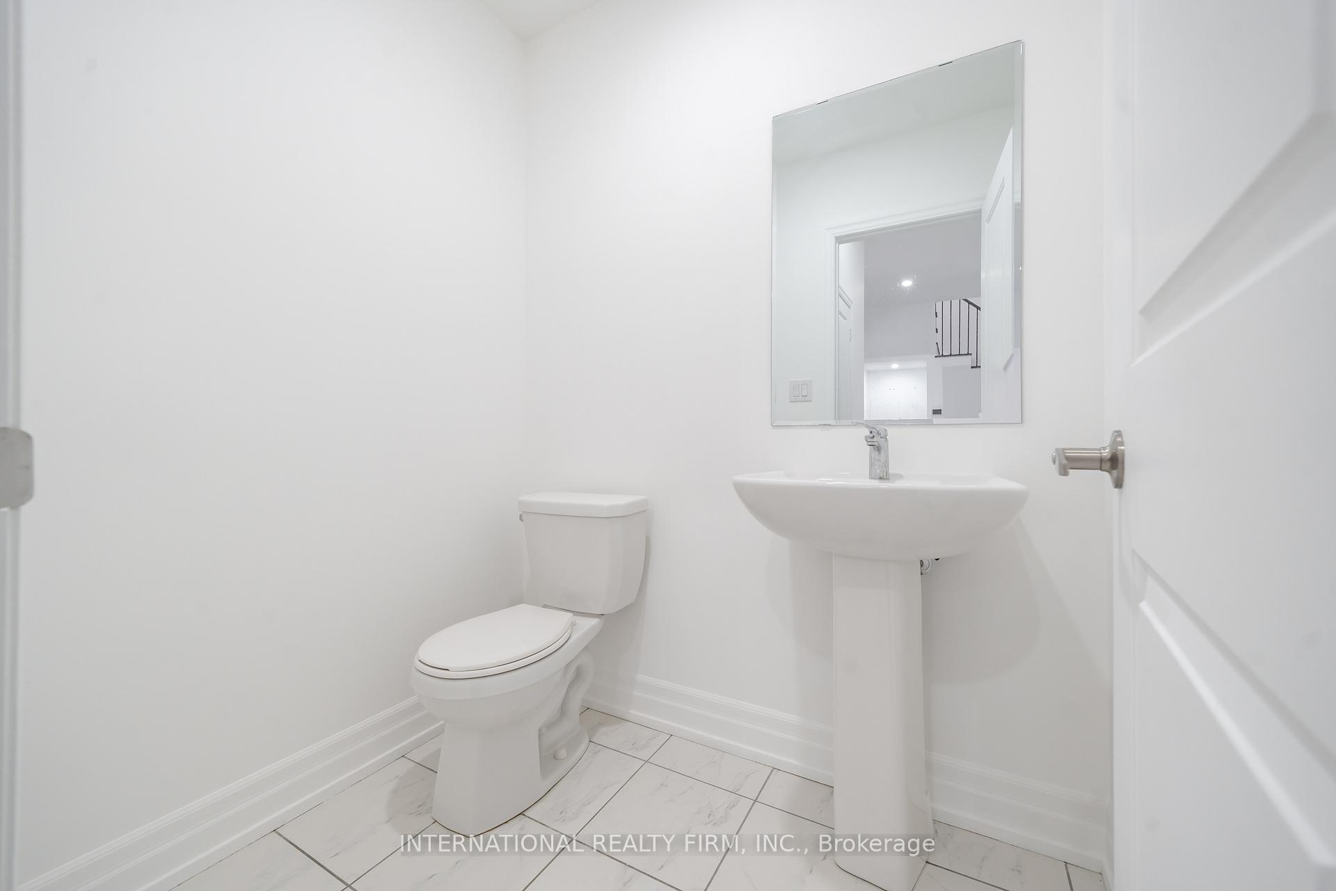 Photo 7 of 22 Lockton Street, Whitby, Rural Whitby — HOMEH