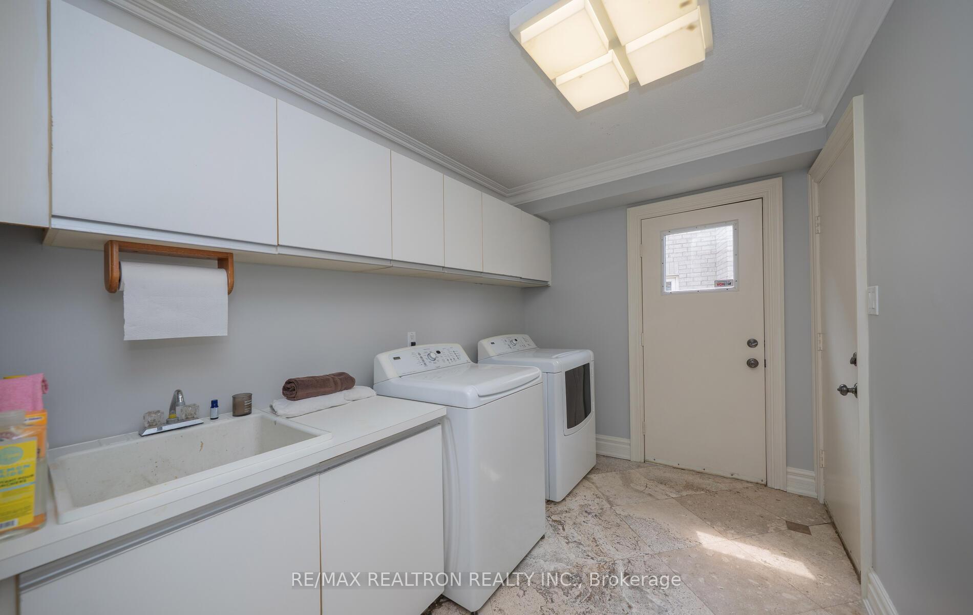 Photo 39 of 53 Hefhill Court, Vaughan, Crestwood-Springfarm-Yorkhill — HOMEH