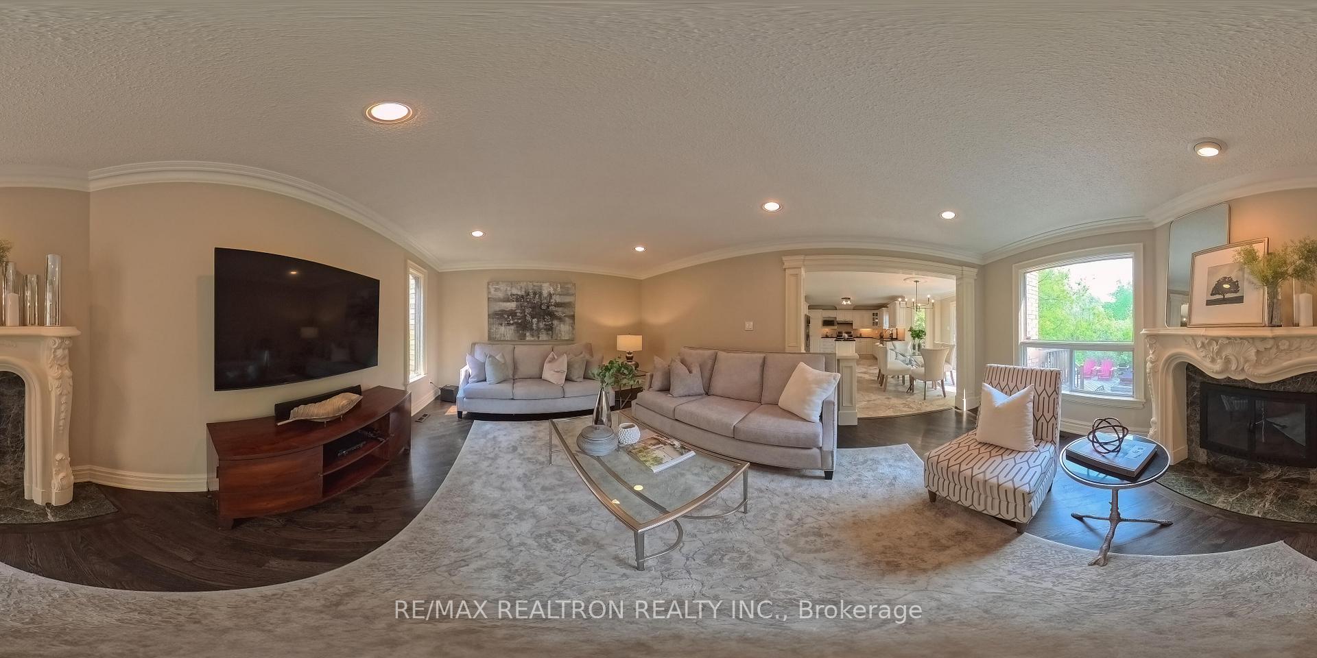 Photo 45 of 53 Hefhill Court, Vaughan, Crestwood-Springfarm-Yorkhill — HOMEH