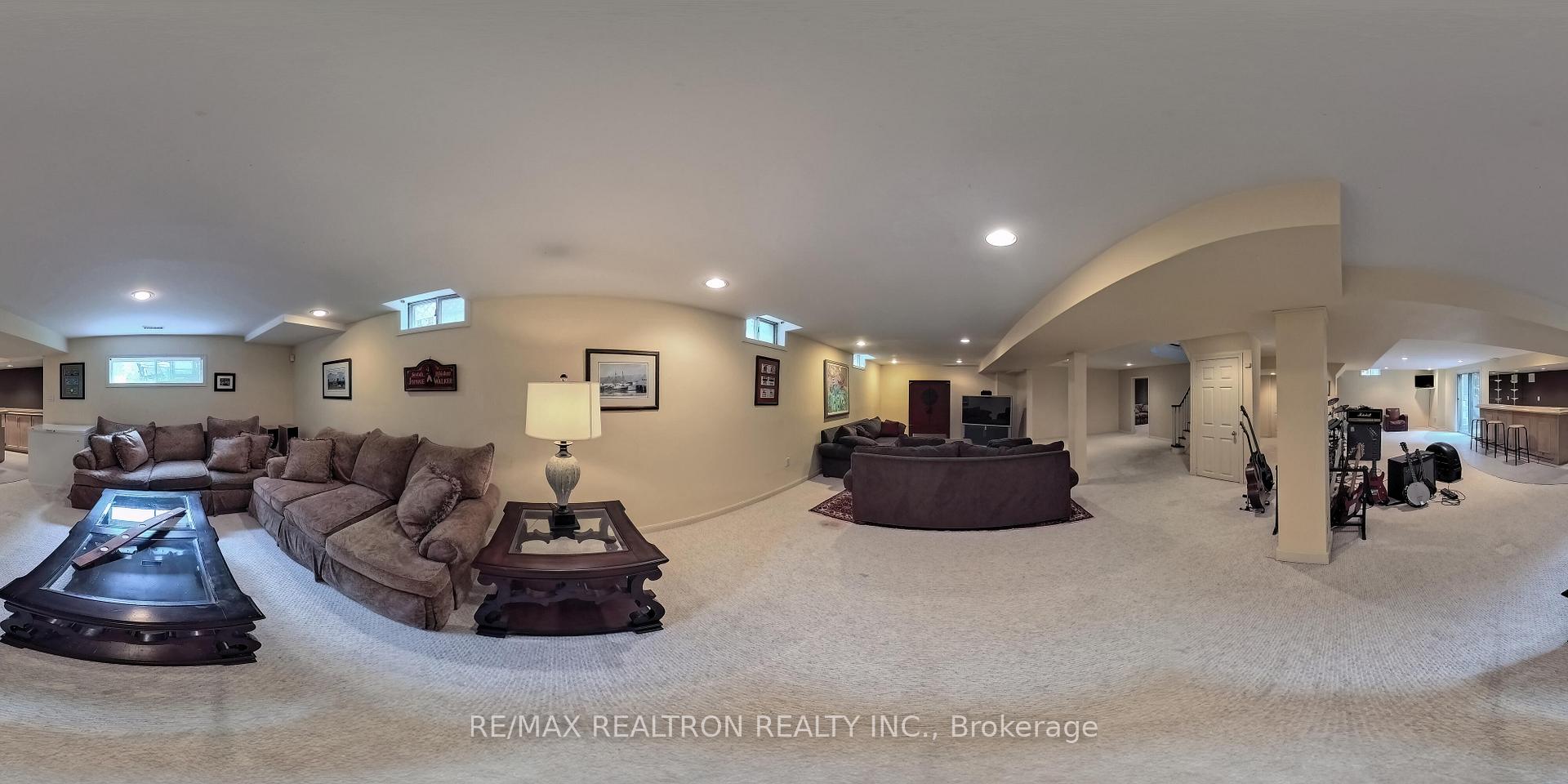 Photo 47 of 53 Hefhill Court, Vaughan, Crestwood-Springfarm-Yorkhill — HOMEH