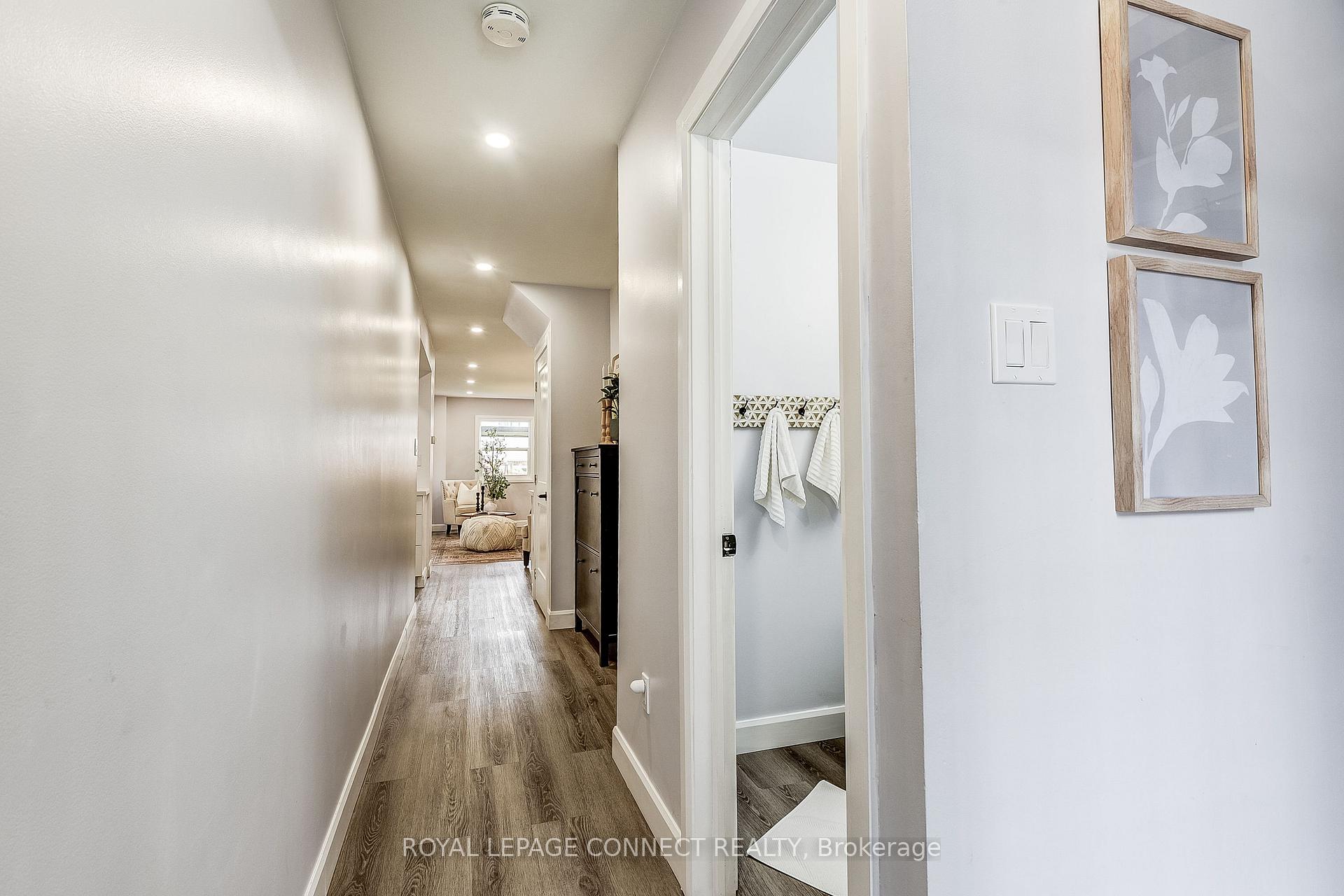 Photo 3 of 33 Wallace Drive, Whitby, Pringle Creek — HOMEH