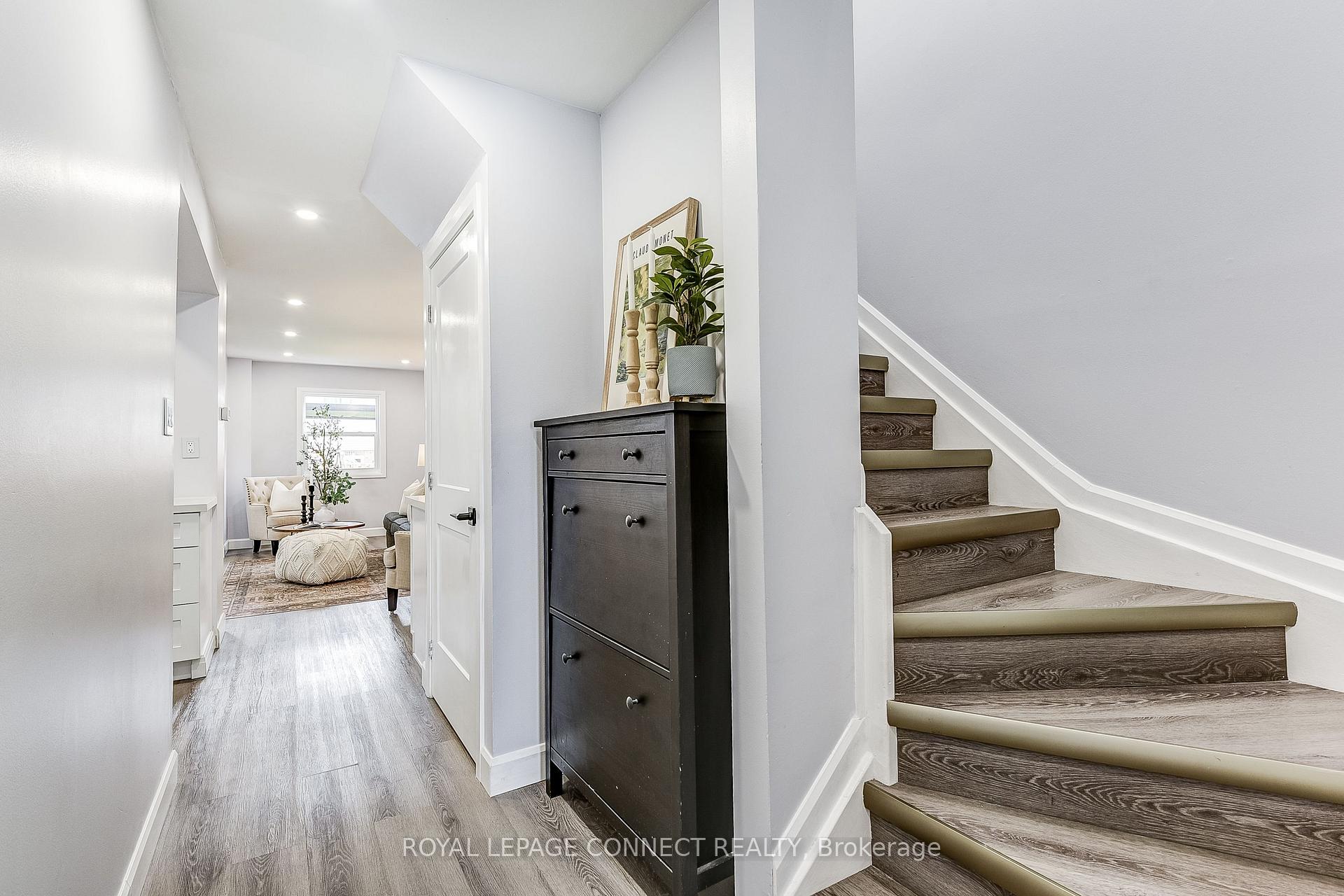 Photo 6 of 33 Wallace Drive, Whitby, Pringle Creek — HOMEH