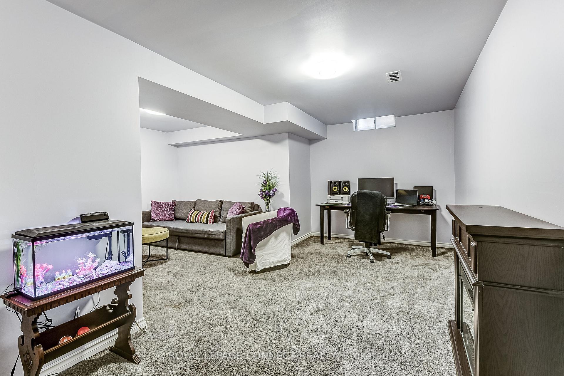 Photo 24 of 33 Wallace Drive, Whitby, Pringle Creek — HOMEH