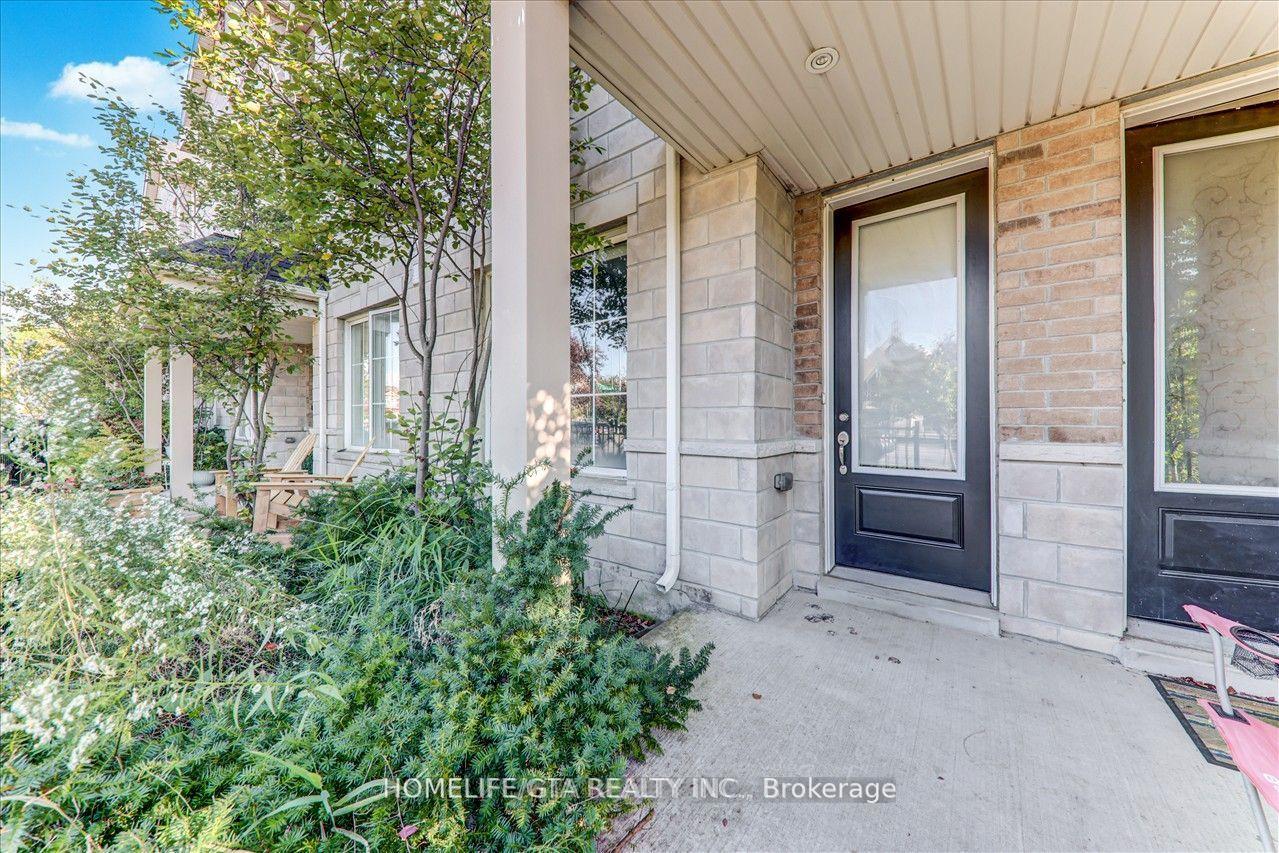 Photo 3 of 24 Karl Williams Lane, Markham, Rouge Fairways — HOMEH