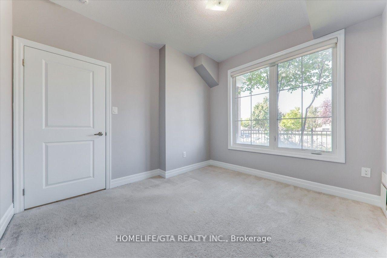 Photo 6 of 24 Karl Williams Lane, Markham, Rouge Fairways — HOMEH