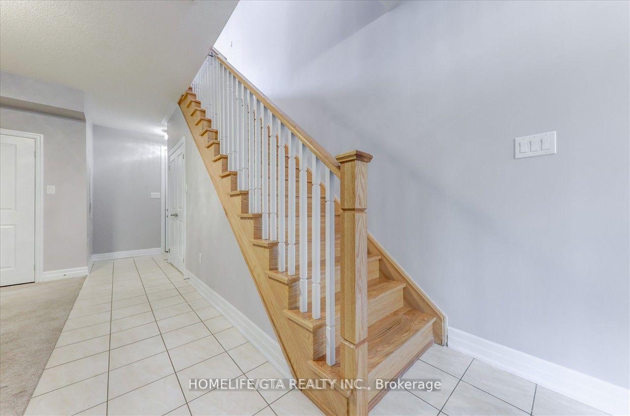 Photo 11 of 24 Karl Williams Lane, Markham, Rouge Fairways — HOMEH