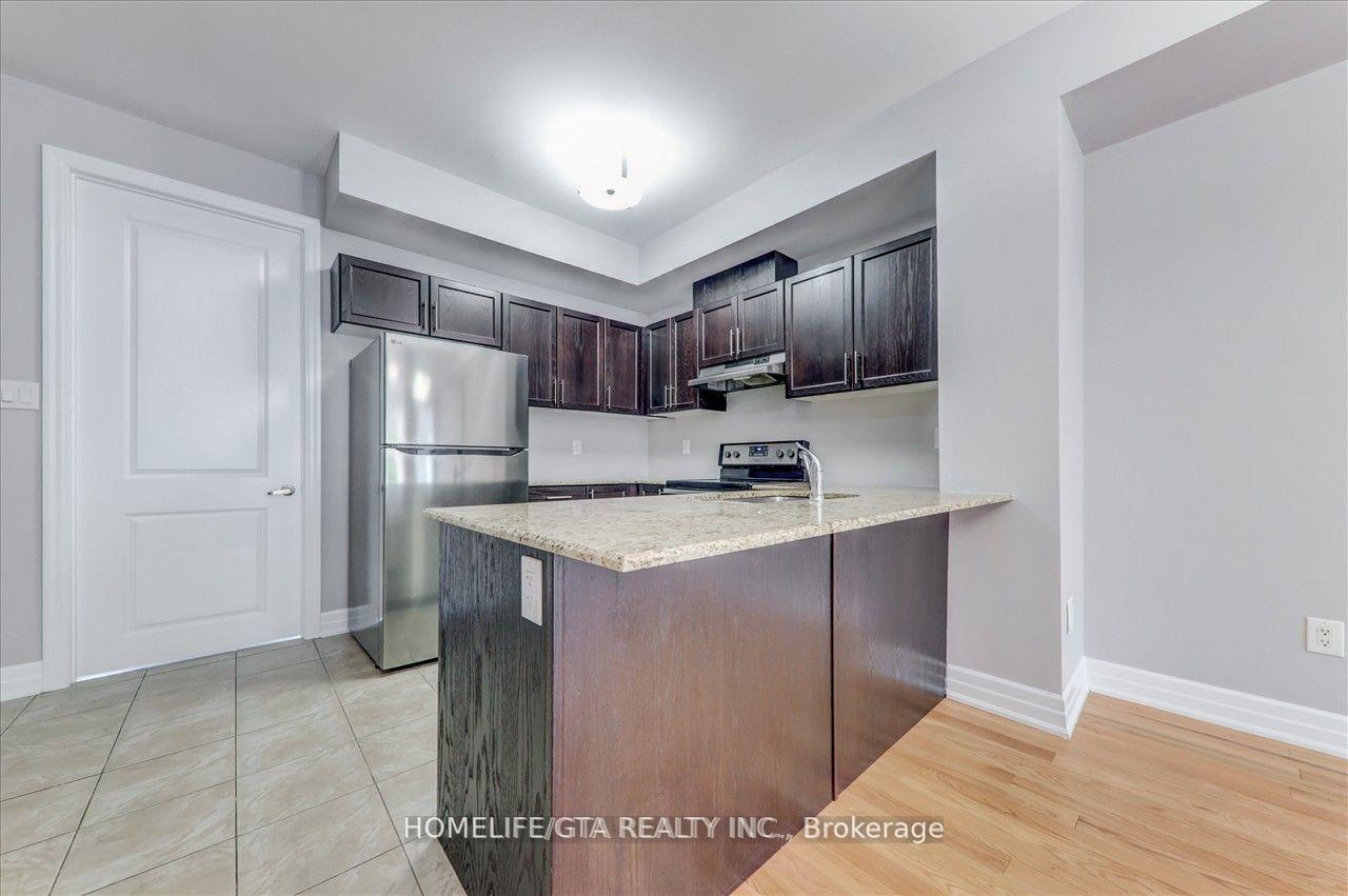 Photo 15 of 24 Karl Williams Lane, Markham, Rouge Fairways — HOMEH