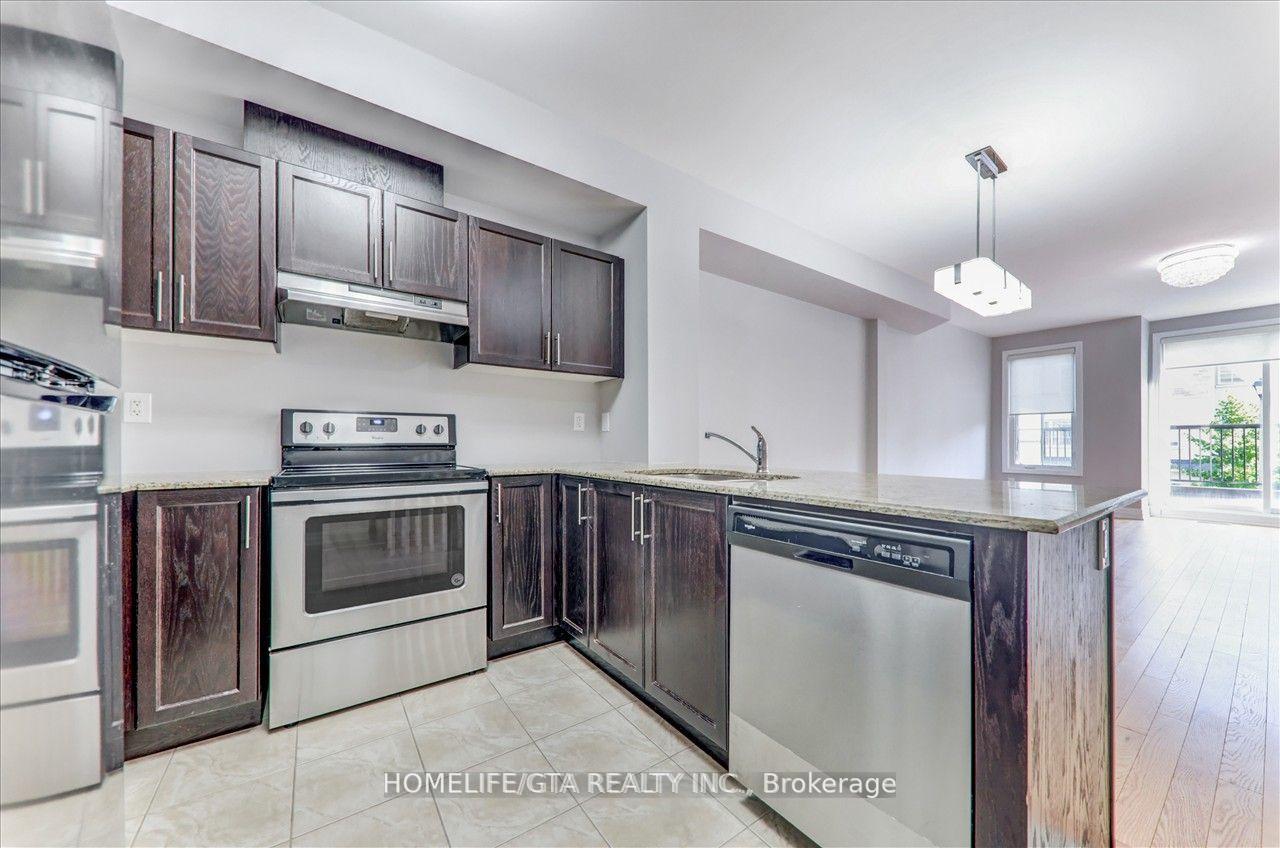 Photo 17 of 24 Karl Williams Lane, Markham, Rouge Fairways — HOMEH