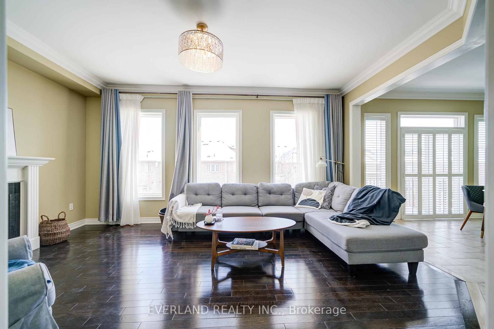 Photo 13 of 647 Peter Rupter Avenue, Vaughan, Patterson — HOMEH