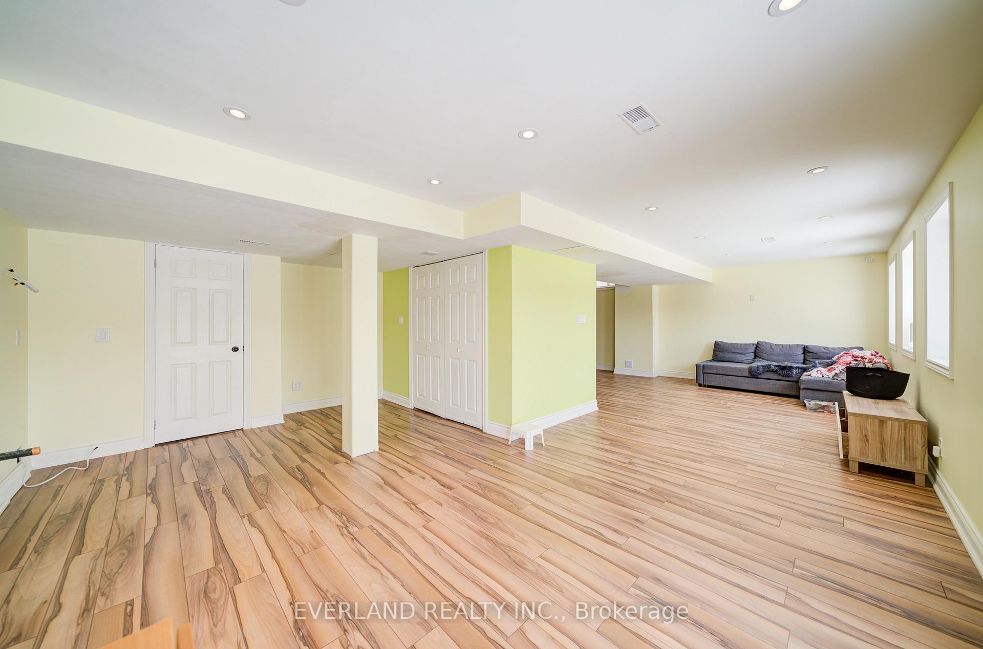 Photo 34 of 647 Peter Rupter Avenue, Vaughan, Patterson — HOMEH