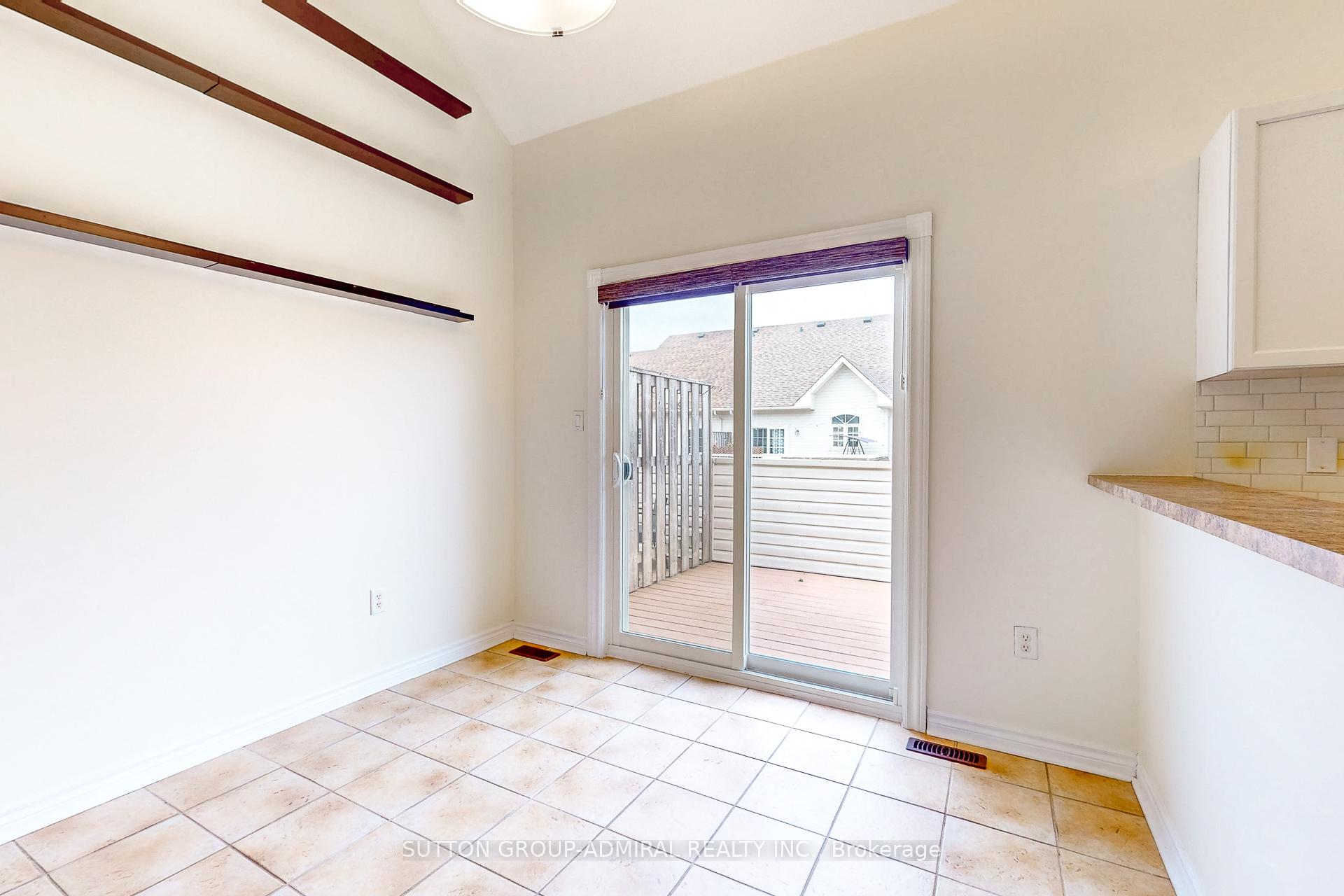 Photo 14 of 60 Wicker Park Way, Whitby, Pringle Creek — HOMEH