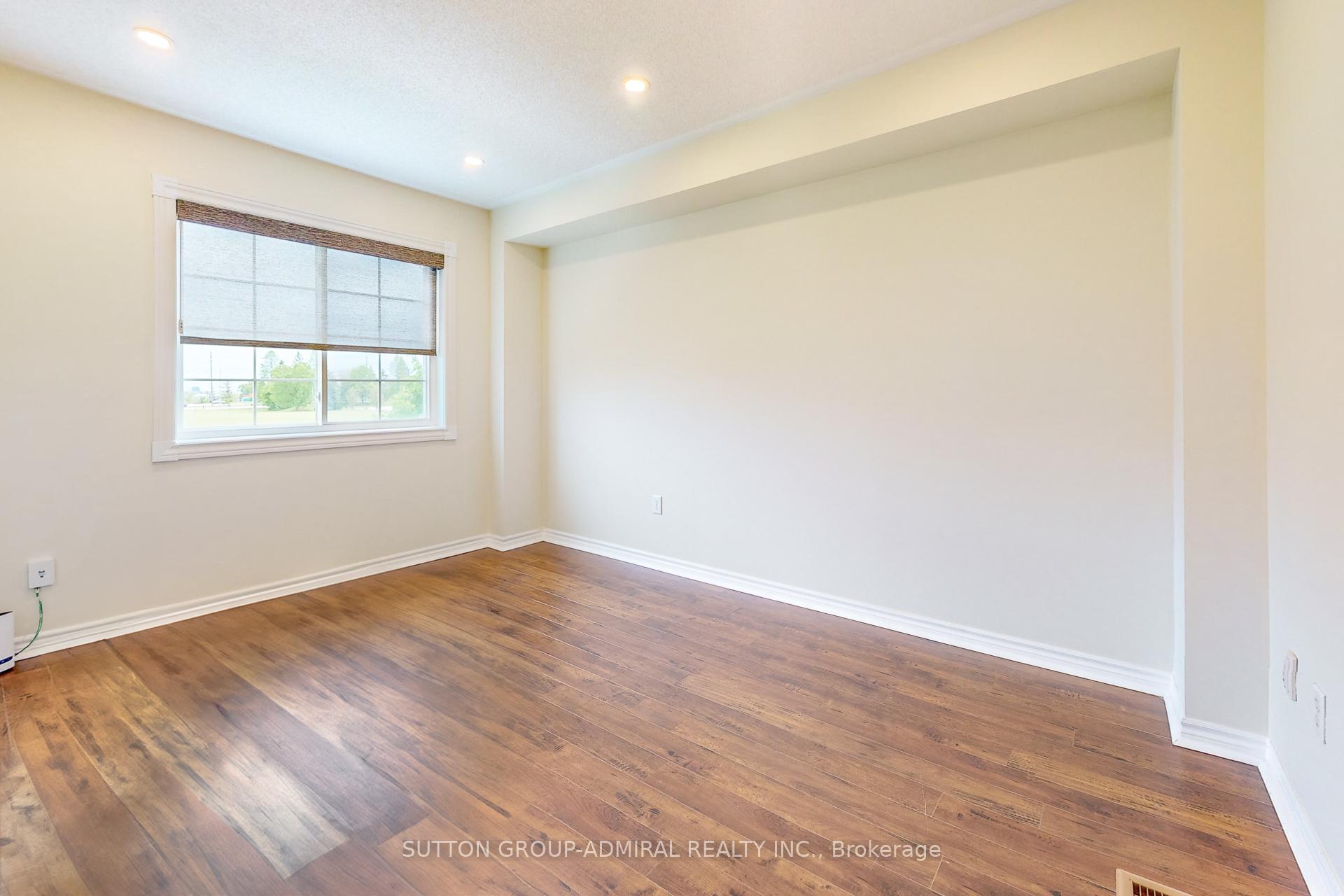 Photo 15 of 60 Wicker Park Way, Whitby, Pringle Creek — HOMEH