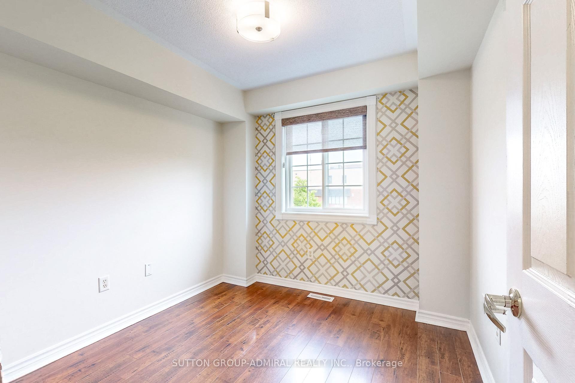 Photo 19 of 60 Wicker Park Way, Whitby, Pringle Creek — HOMEH