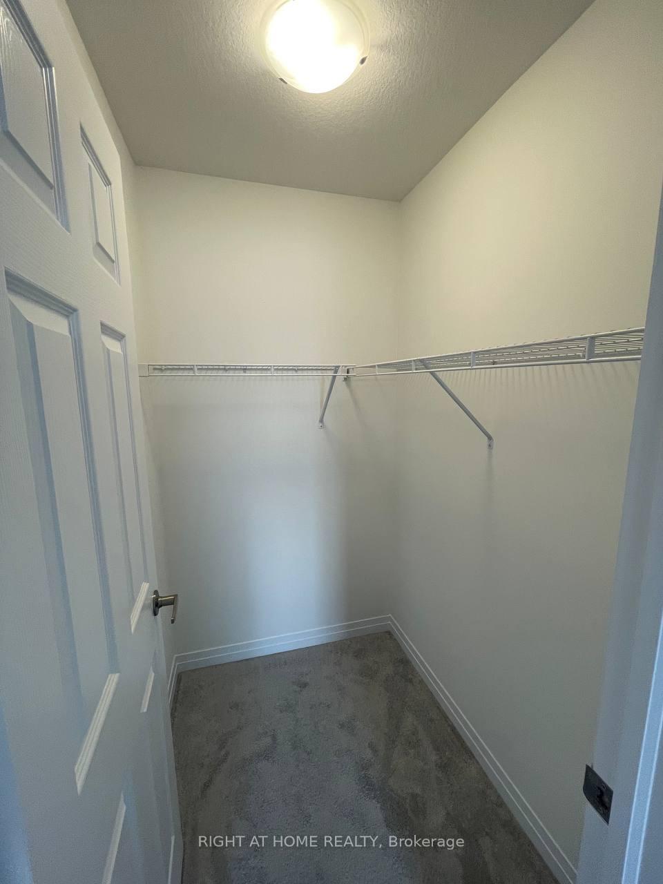 Photo 13 of 54 Varsity Drive, Welland, Dain City — HOMEH