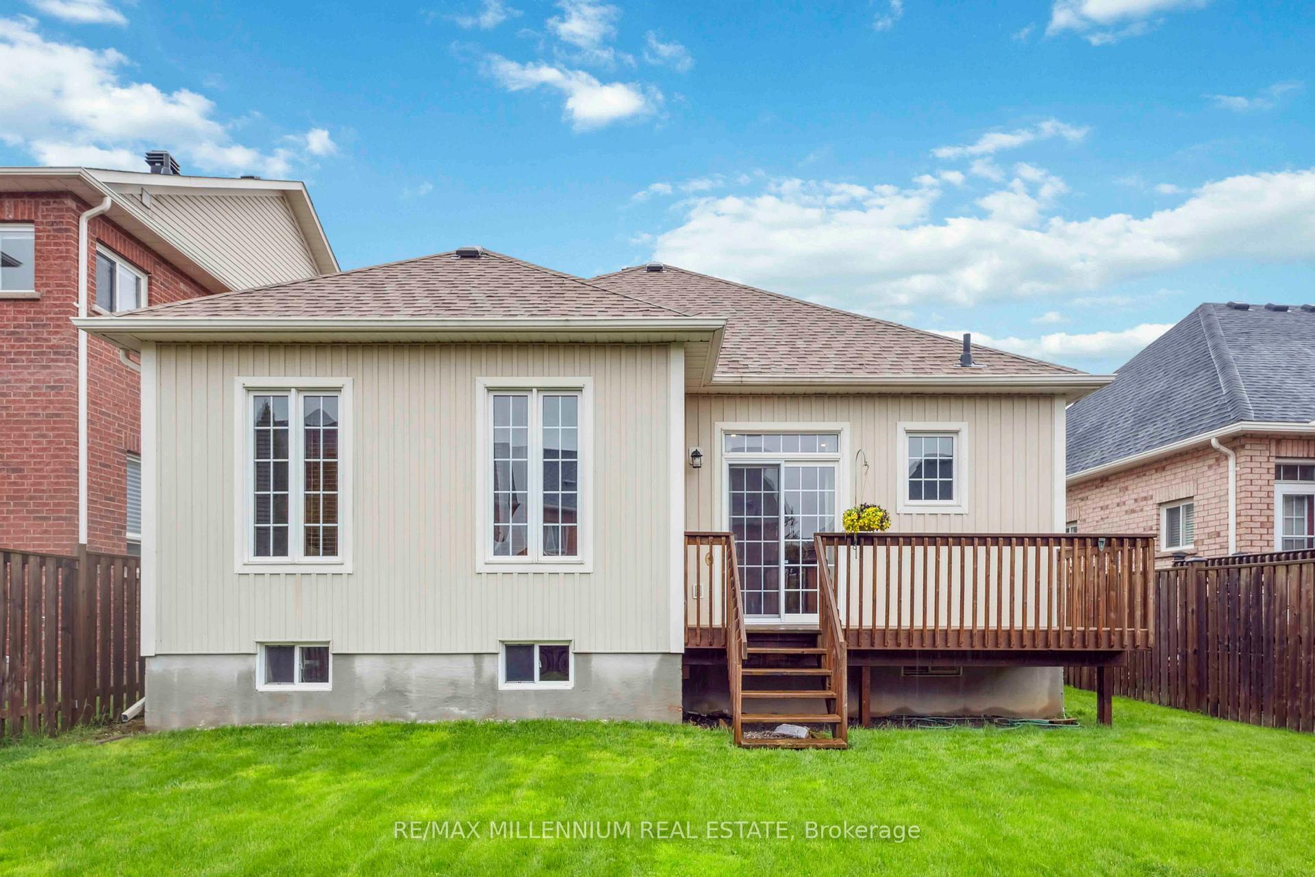 Photo 39 of 27 Corsham Drive, Whitby, Brooklin — HOMEH