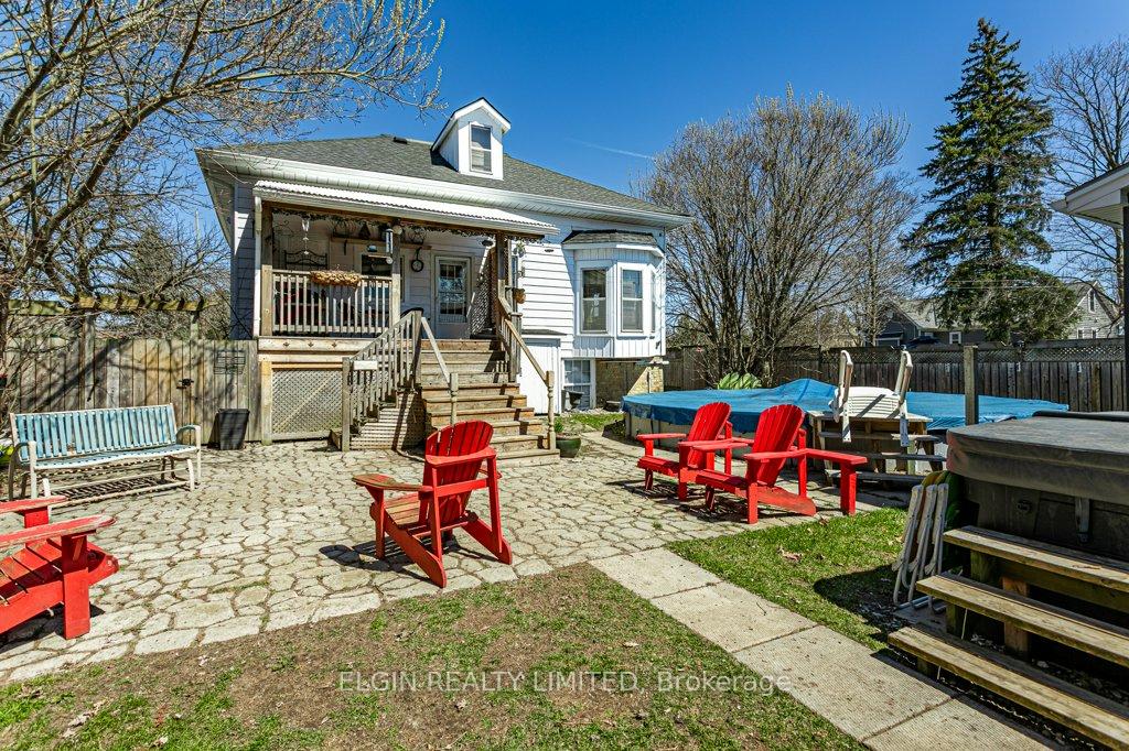 Photo 23 of 474 Talbot Street W, Aylmer — HOMEH