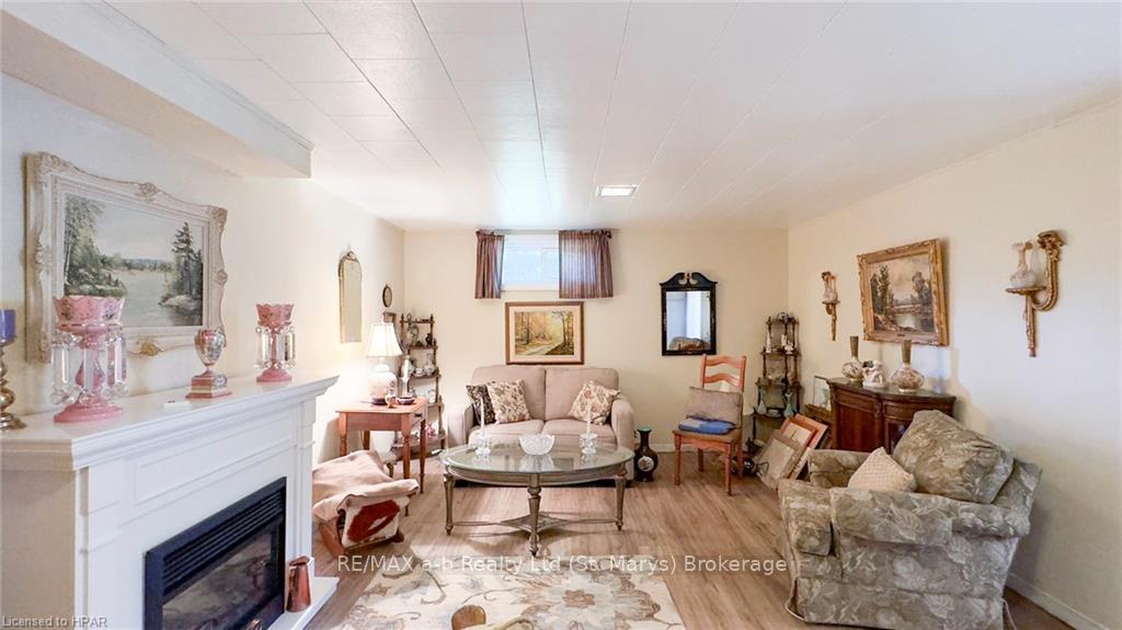 Photo 22 of 205 Spence Crescent, West Perth, Mitchell — HOMEH