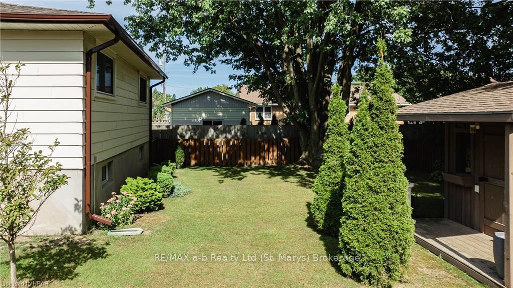 Photo 29 of 205 Spence Crescent, West Perth, Mitchell — HOMEH