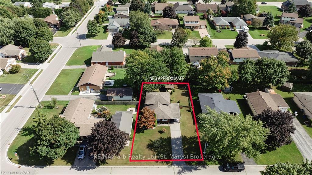 Photo 34 of 205 Spence Crescent, West Perth, Mitchell — HOMEH