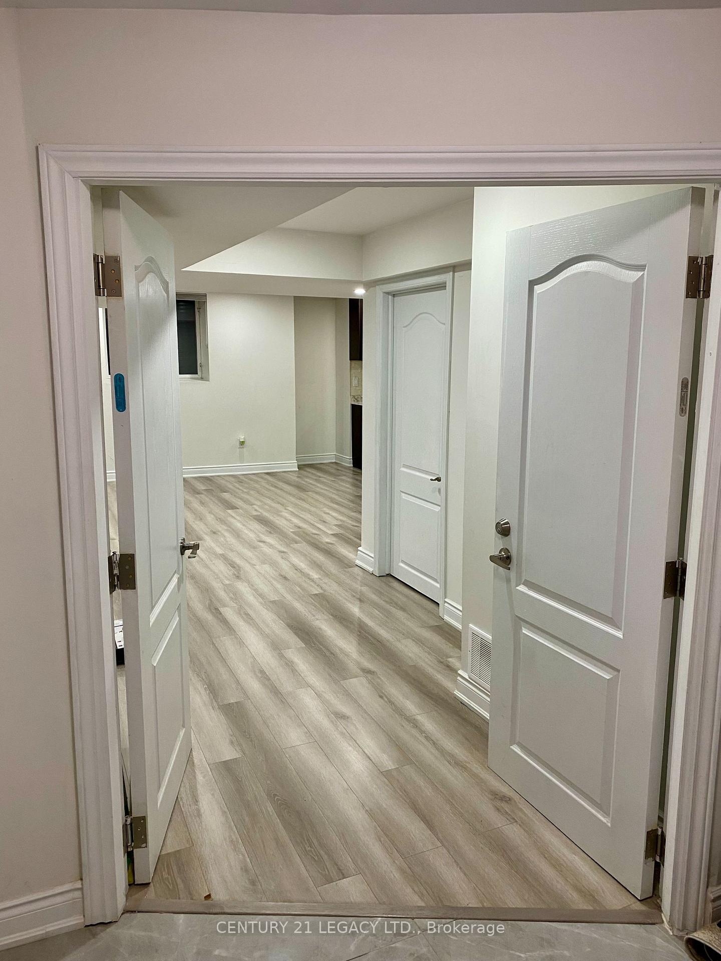 Photo 6 of Unit BSMT, 39 Torgan Trail, Vaughan, Kleinburg — HOMEH