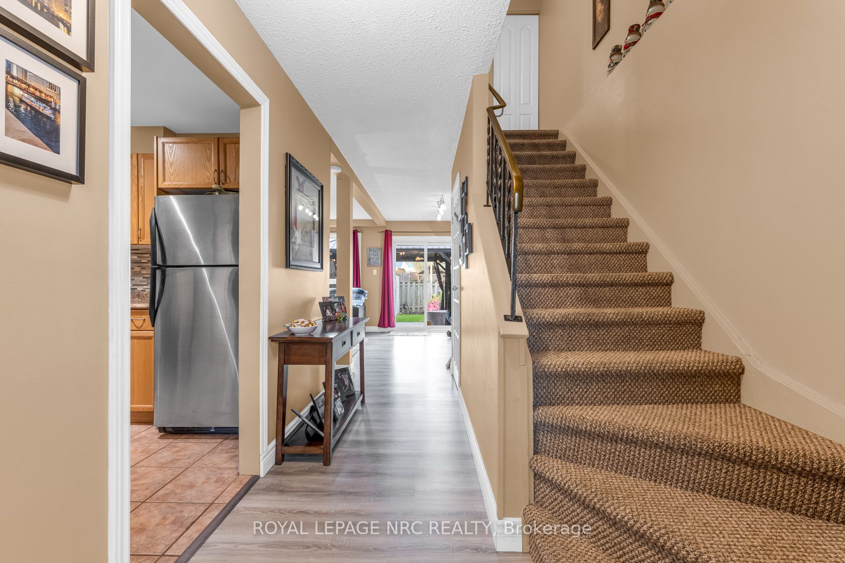 Photo 26 of 98 Memorial Avenue, Hamilton, Stoney Creek — HOMEH