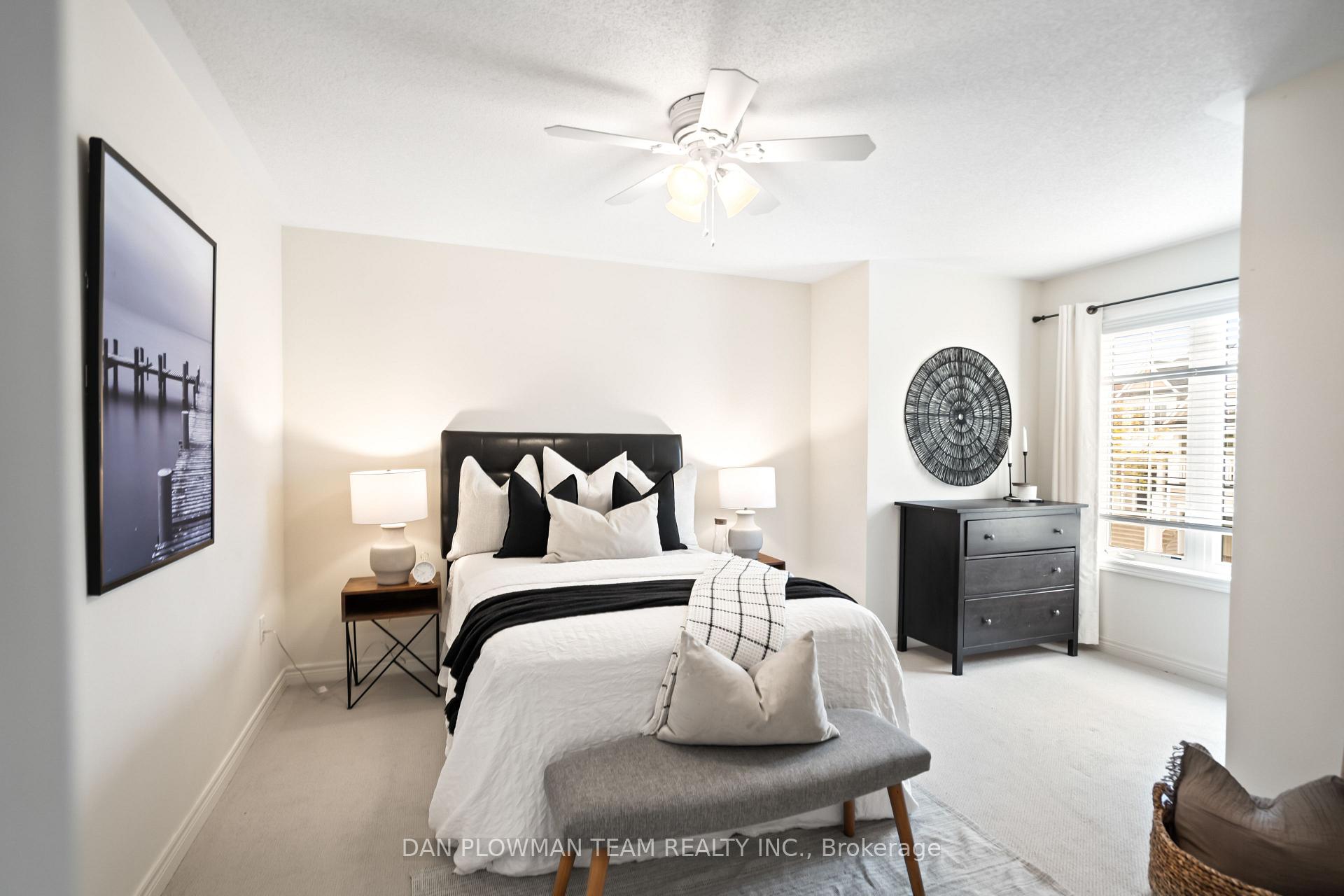 Photo 29 of 25 Strandmore Circle, Whitby, Brooklin — HOMEH