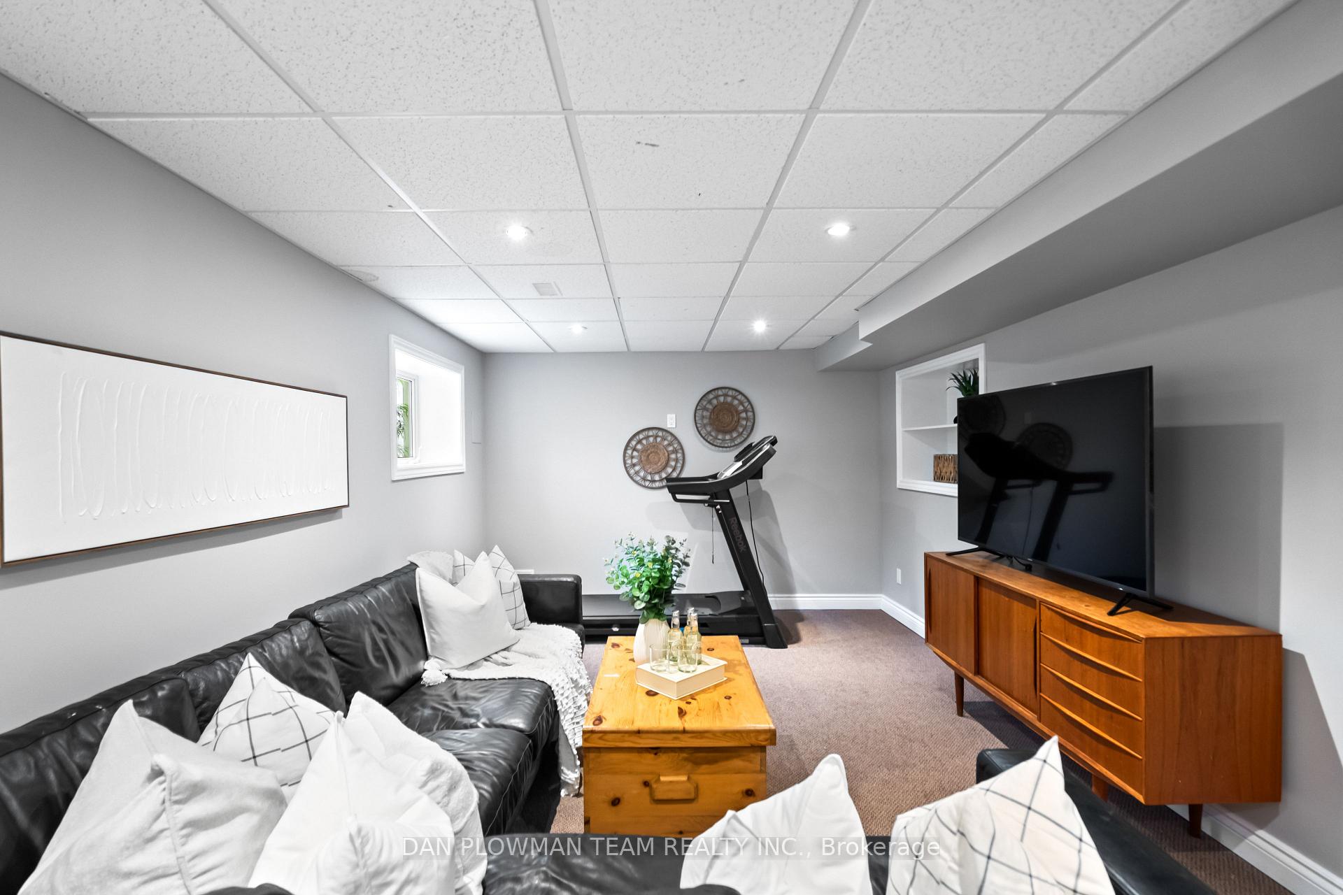 Photo 38 of 25 Strandmore Circle, Whitby, Brooklin — HOMEH